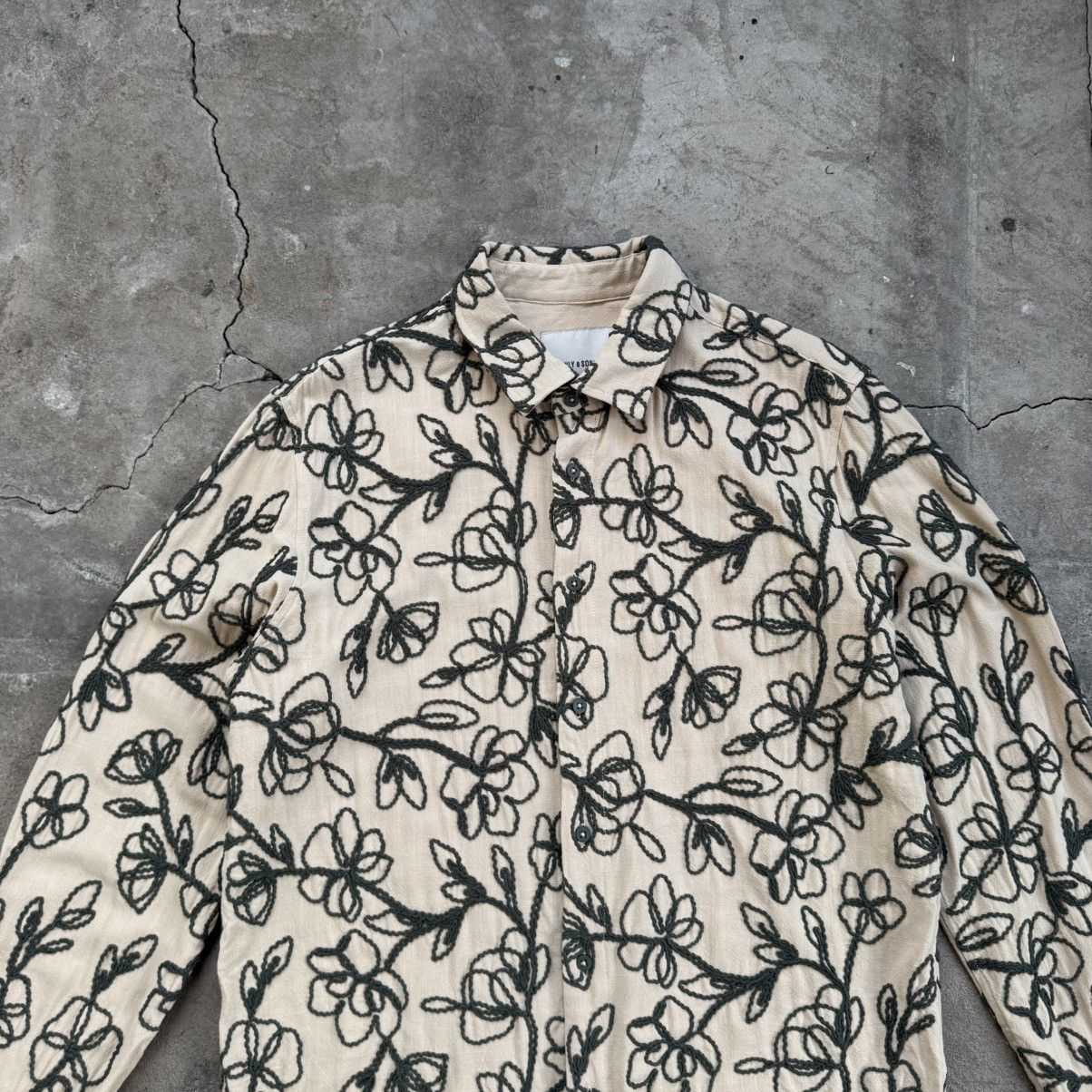 ONLY & SONS Only & Sons Knited Flowers Button Up Shirt Jacquemus Size US L / EU 52-54 / 3 - 4 Thumbnail