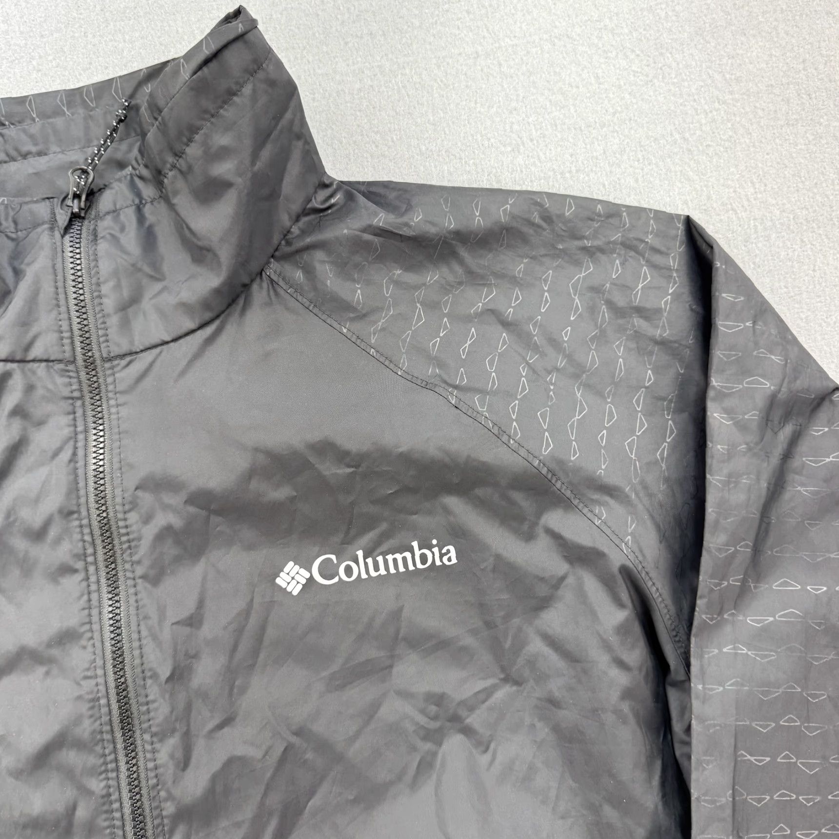 Vintage Columbia Jacket Mens Small Black Full Zip Windbreaker Lightweight Outdoors Coat Size US S / EU 44-46 / 1 - 2 Thumbnail