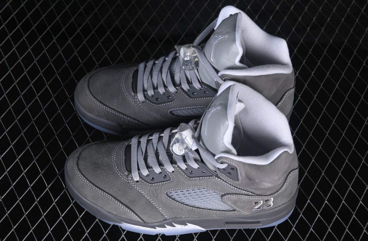 Jordan Brand Jordan 5 grey Size US 8 / EU 41 - 10 Thumbnail