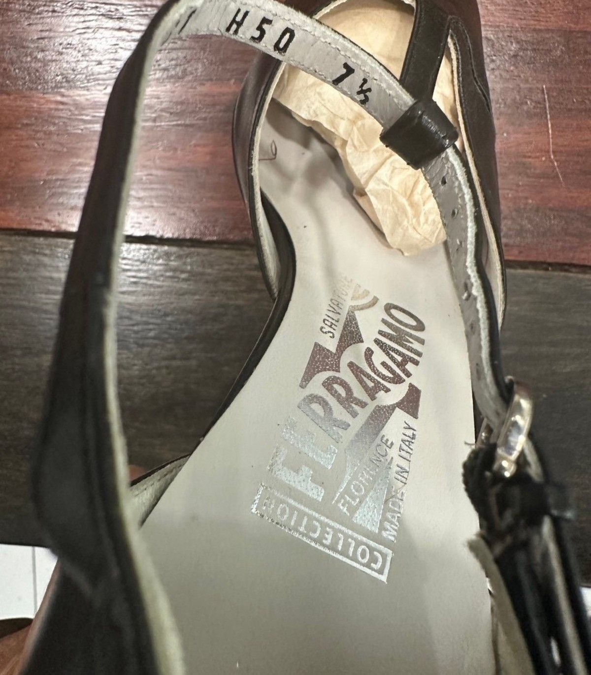 Salvatore Ferragamo Salvatore Ferragamo Woven SlingBack Heels size 7”5 Size US 7.5 / IT 37.5 - 7 Thumbnail
