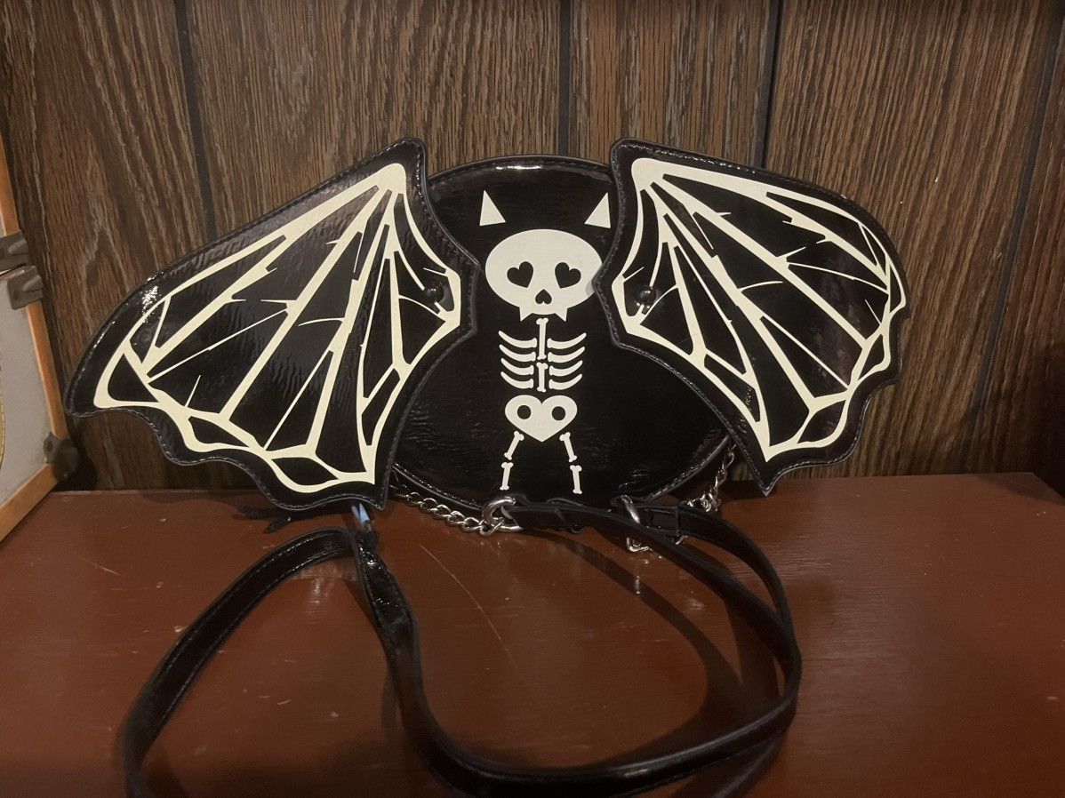 Betsey Johnson NWT Betsey Johnson Bat Wing Skeleton Crossbody Bag Viral Size ONE SIZE - 1 Thumbnail