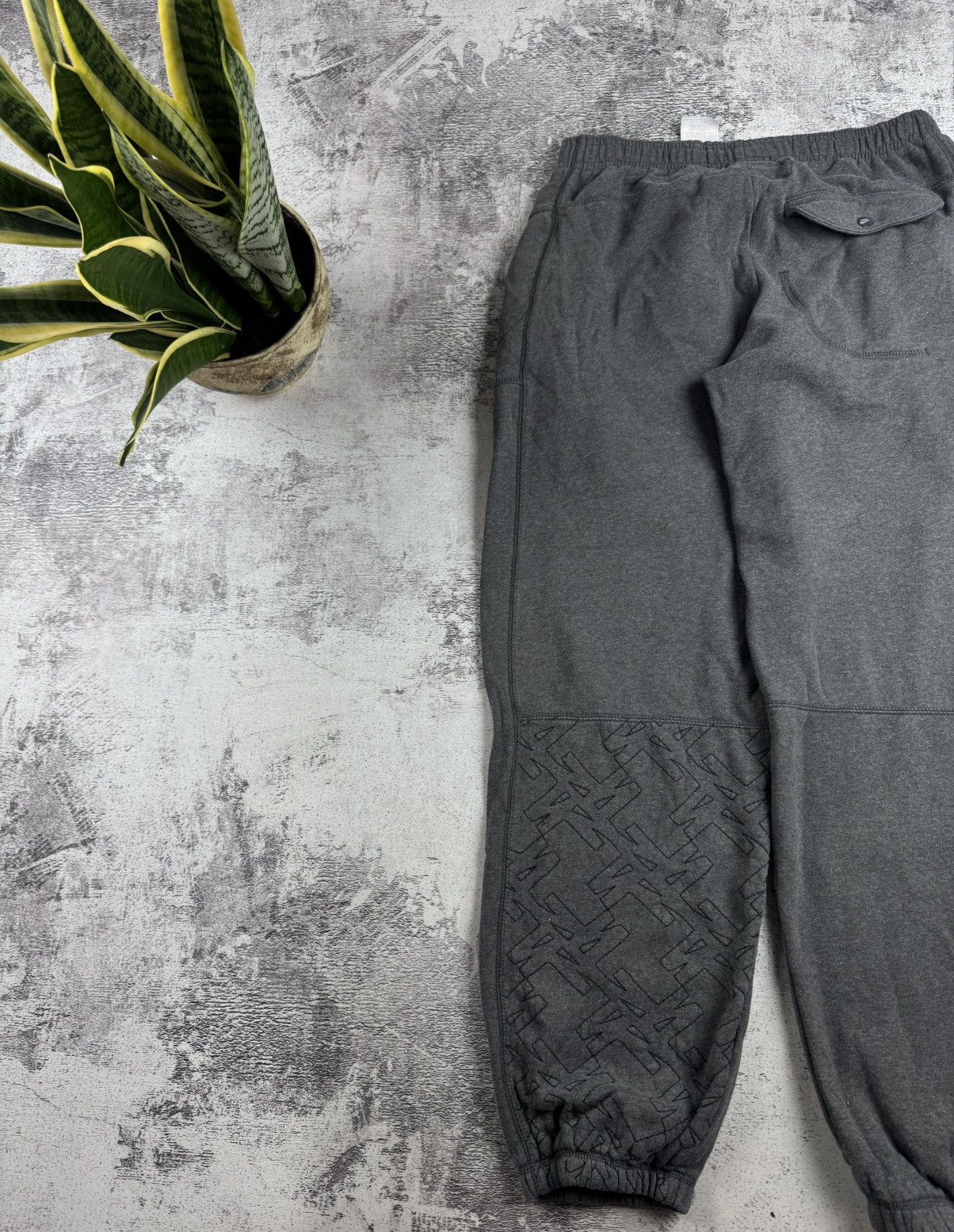 Nike Nike Air Medium Gray Men Baggy Wide Sweat Pants Trousers Activewear Cotton Sport Size US 32 / EU 48 - 9 Thumbnail