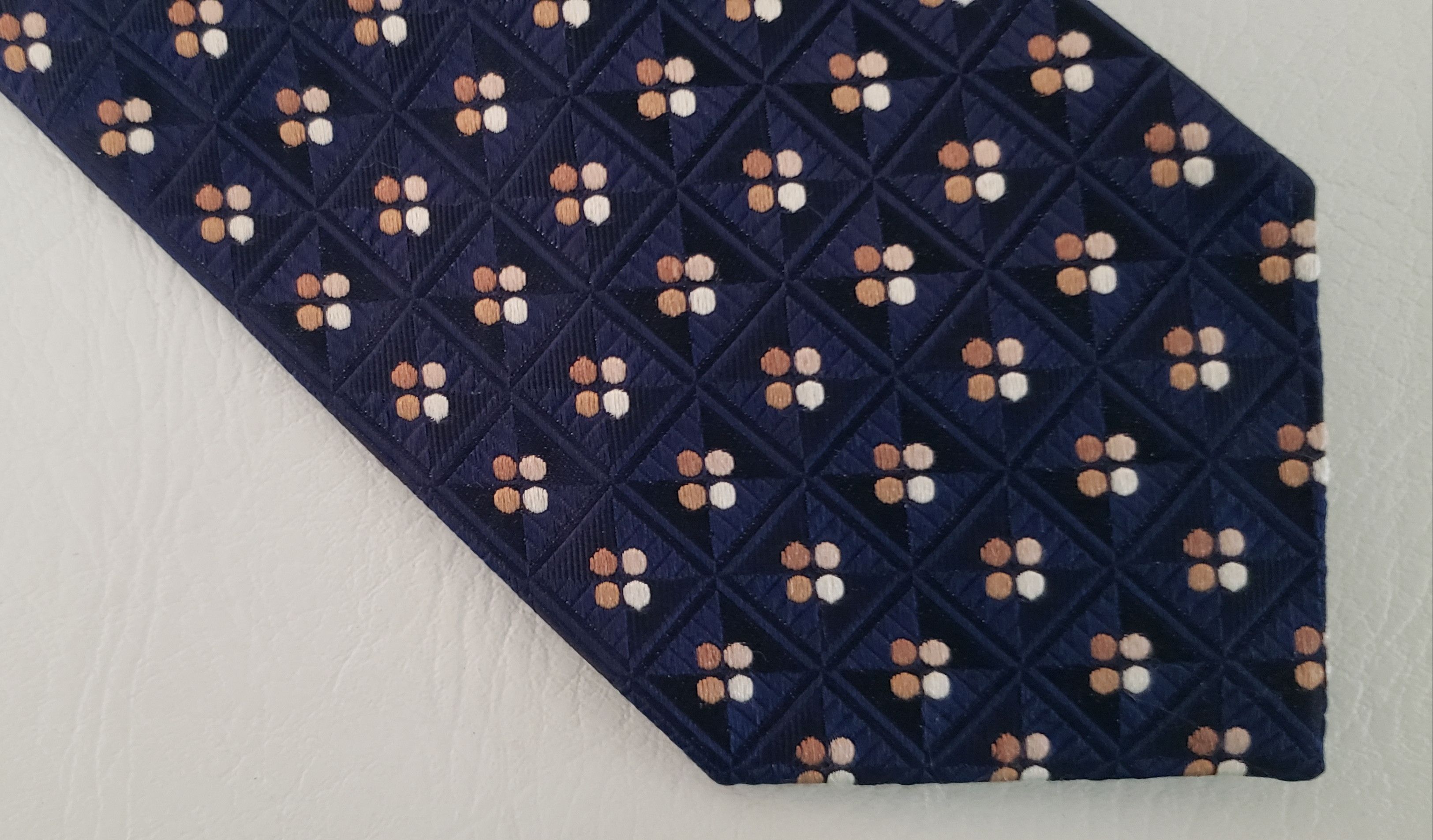 Ermenegildo Zegna Ermenegildo Zegna black silk brocade neck tie Italy Size ONE SIZE - 4 Thumbnail