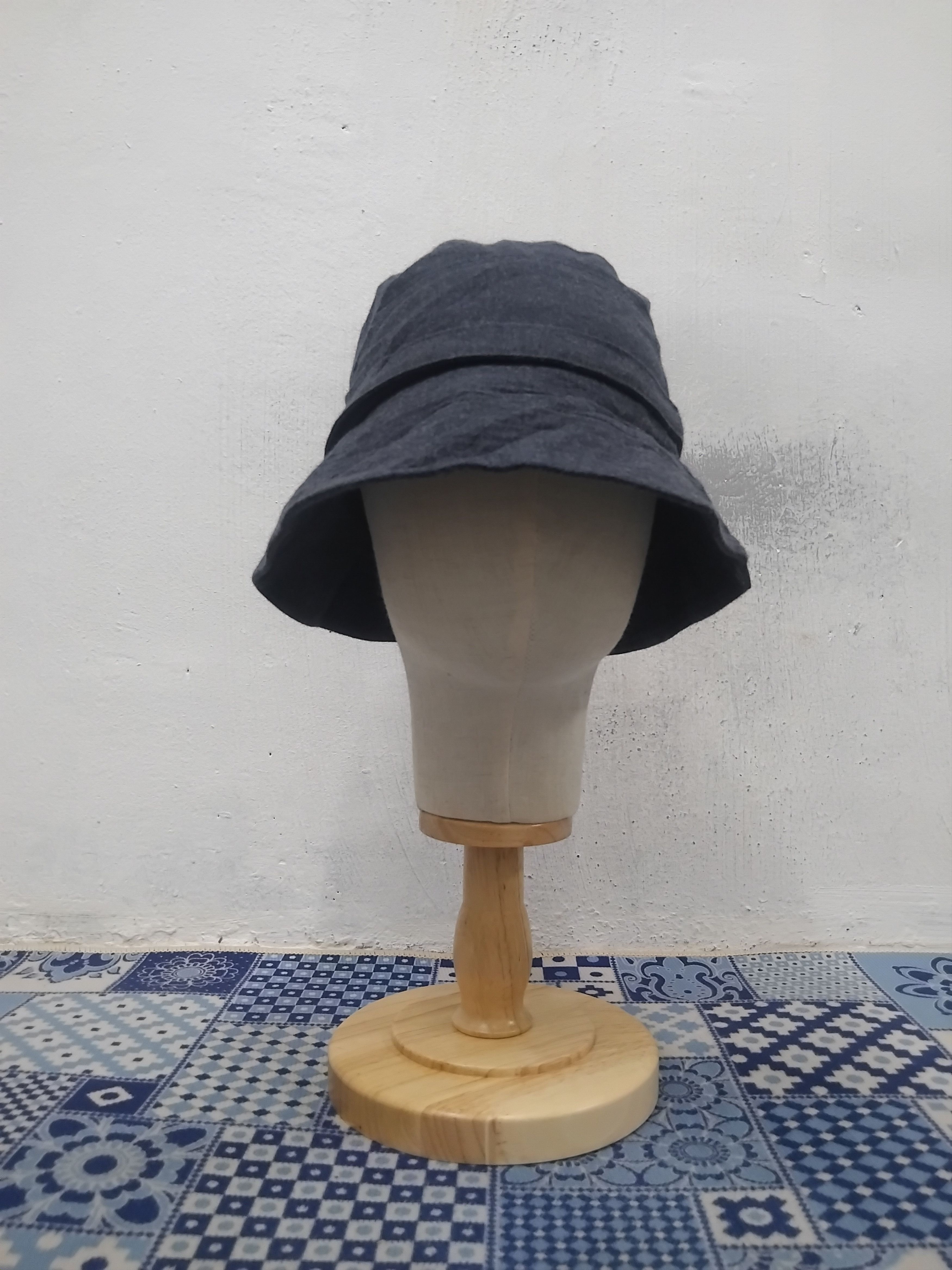 Issey Miyake 💥A.v.v issey miyake blue colour hat Size ONE SIZE - 4 Thumbnail