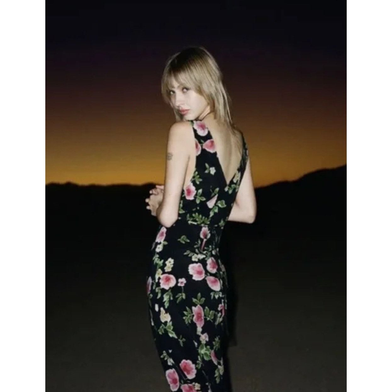 Realisation Par NWT REALISATION PAR Stephanie Moonflower Midi Dress Size L Size L / US 10 / IT 46 - 3 Thumbnail