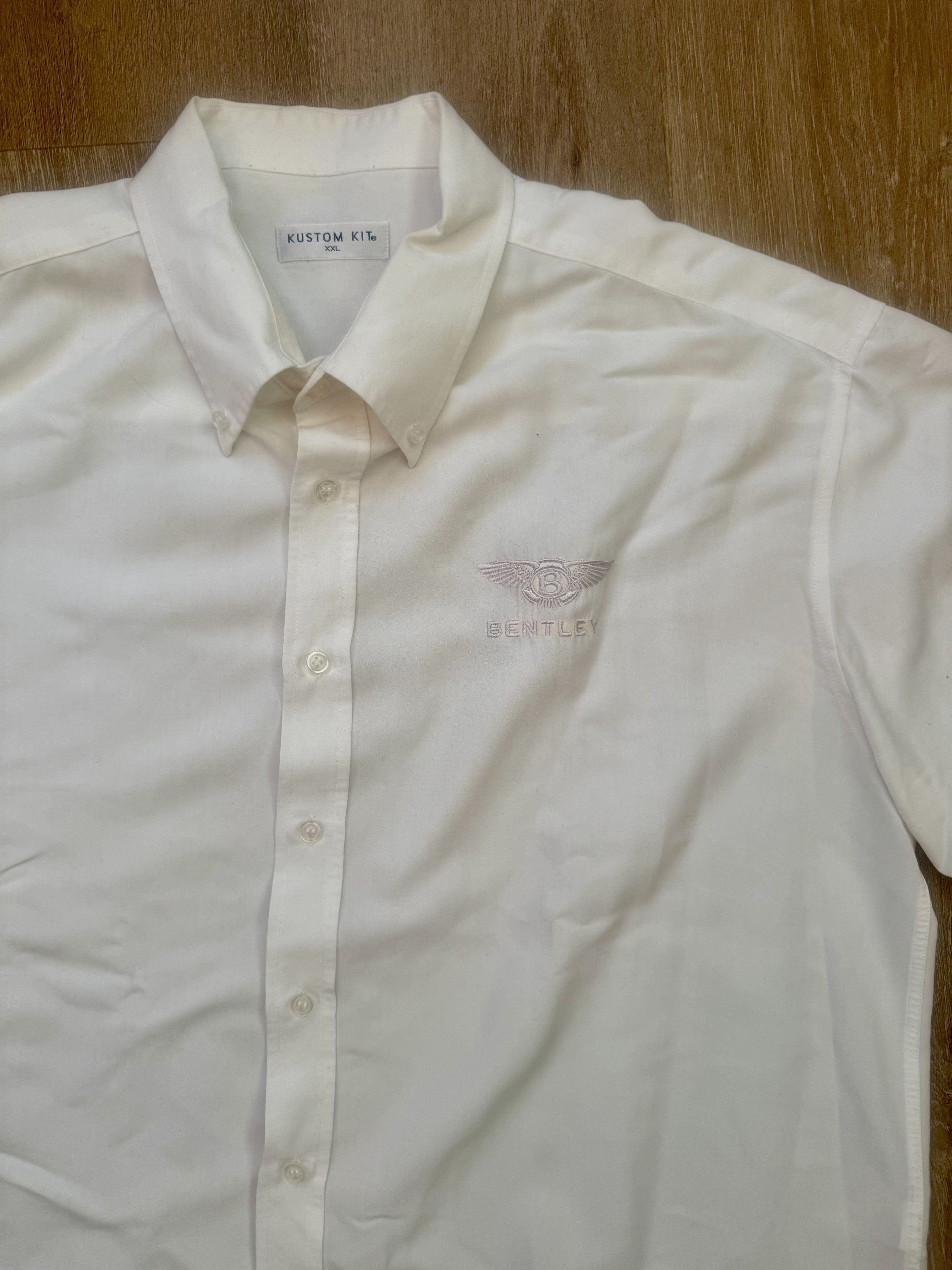 Bentley BENTLEY EMBROIDERED IMPRINT LOGO SILK BUTTON UP SHORT SLEEVE Size US XXL / EU 58 / 5 - 2 Thumbnail