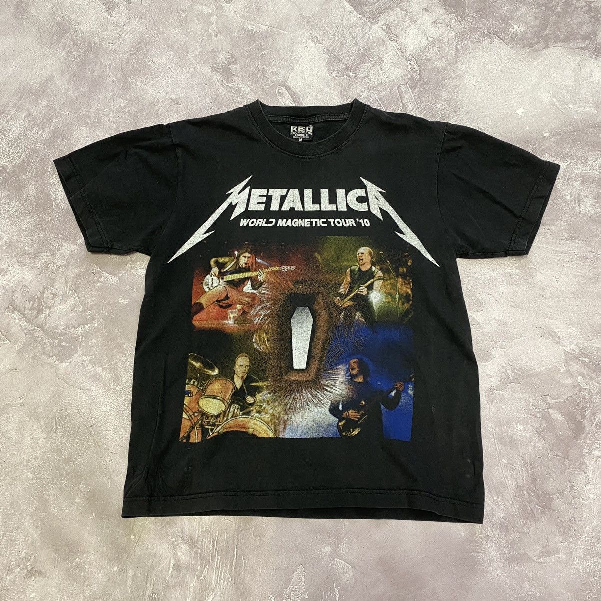 Metallica Vintage Metallica World Magnetic Tour Faded Tee Size US M / EU 48-50 / 2 - 1 Thumbnail