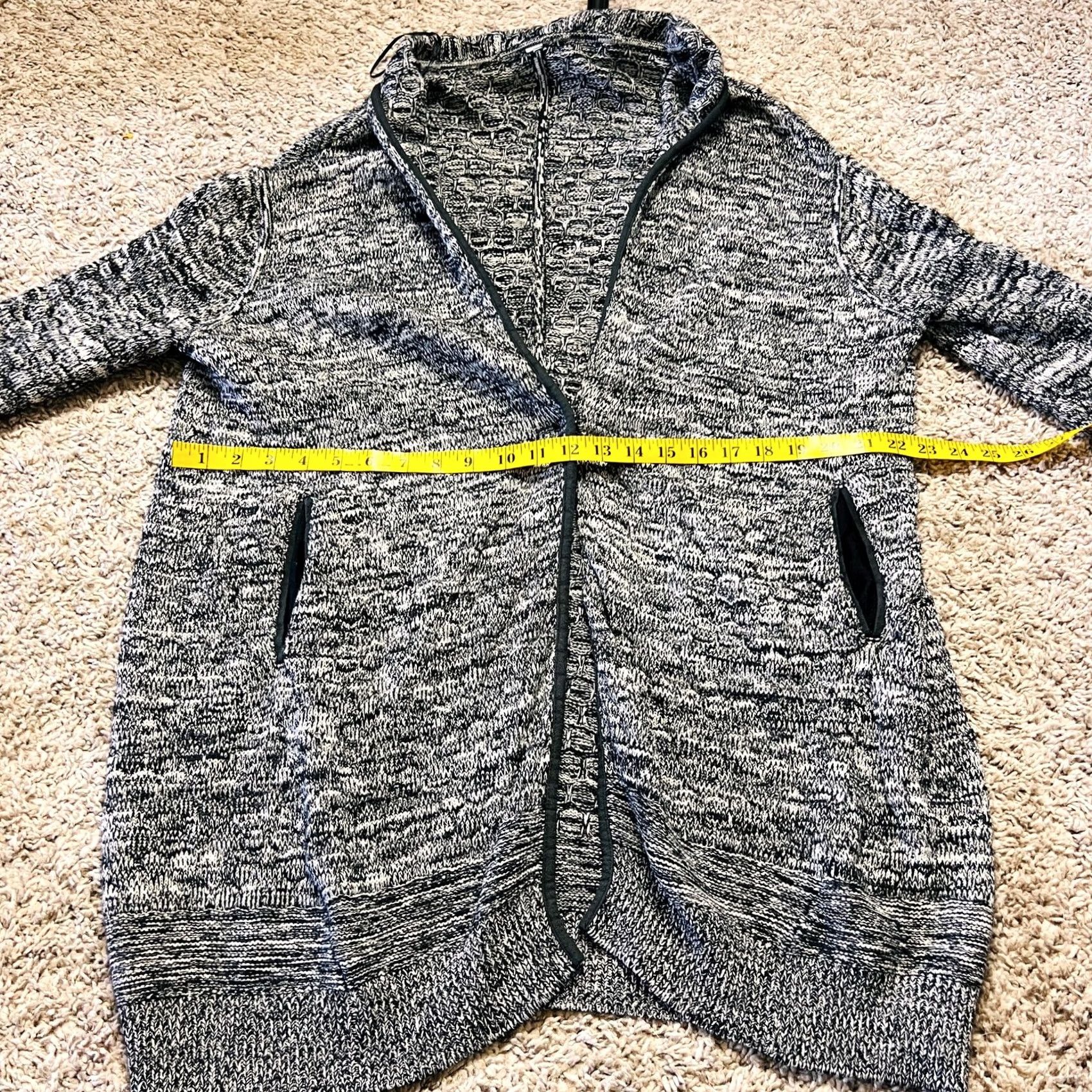 Lululemon VINTAGE Lululemon Cardigain 3-in-1 Jacket Coat Women M Gray Black Speckled 90s Retro Womens Size M / US 6-8 / IT 42-44 - 2 Thumbnail