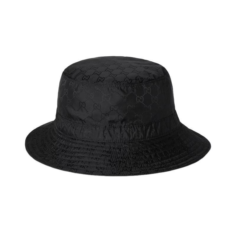 GUCCI $795 Black GG Nylon Reversible Bucket Hat New And Auth