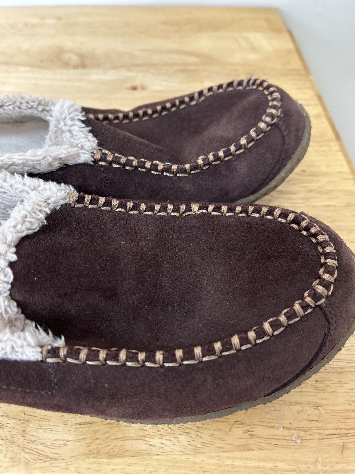Columbia Men’s Columbia Suede Slip Ons size 10 Size US 10 / EU 43 - 6 Thumbnail