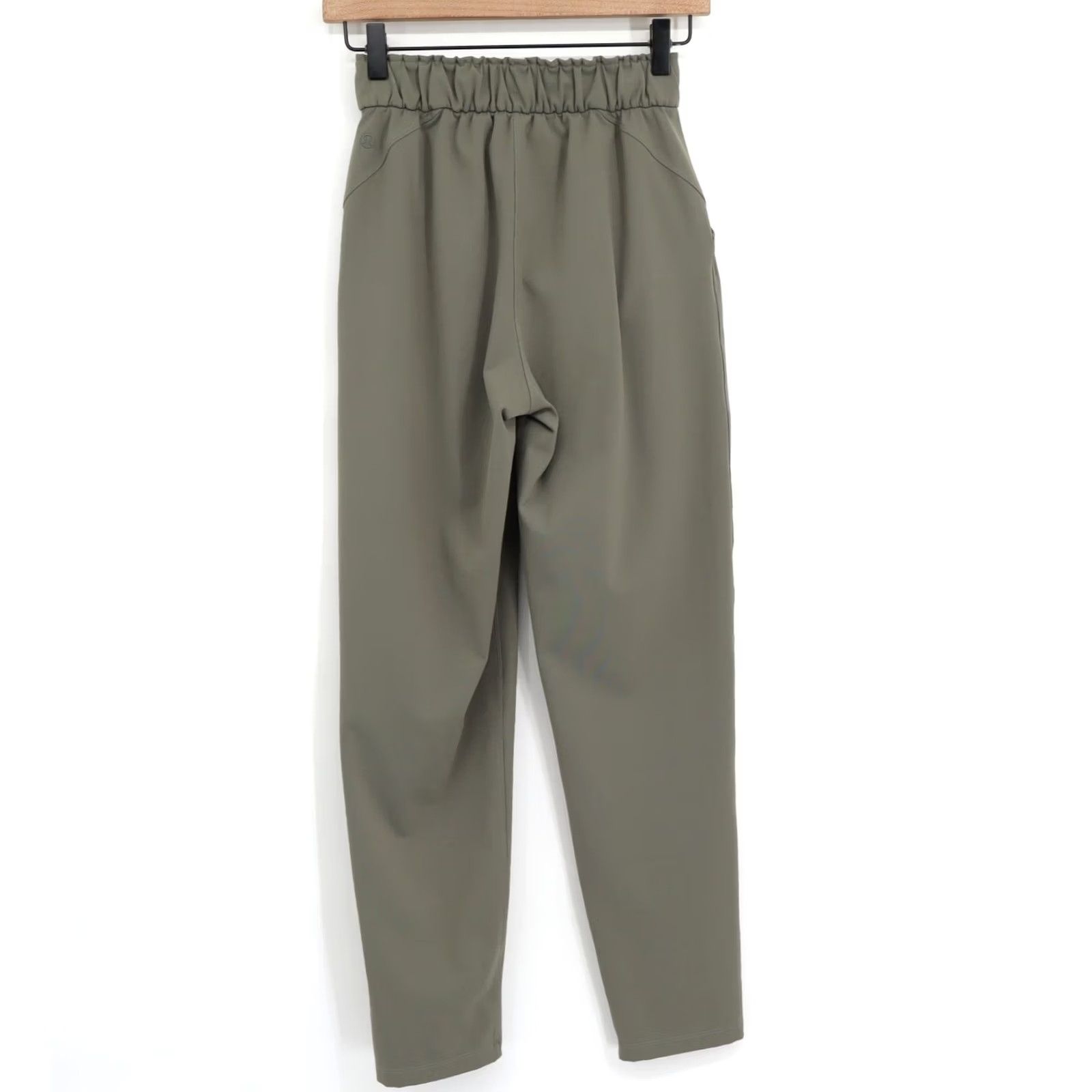 Lululemon Lululemon Women's Pant 7/8 High Rise Keep Moving Grey Sage 2 Pants Regular Inseam 27 in Ankle Pockets Run Gym & Training Activewear Casual Travel Size 26" / US 2 / IT 38 - 2 Thumbnail