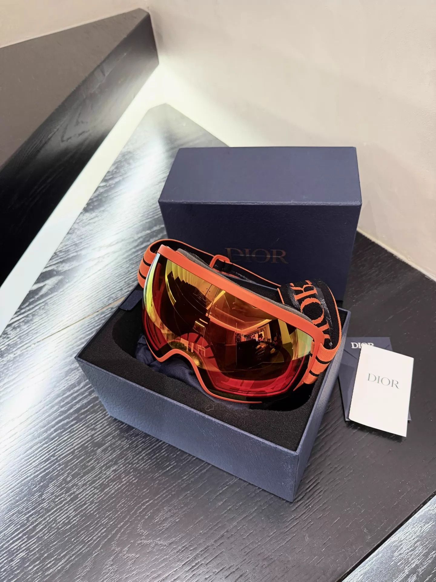 Dior Dior Orange Snow Goggles (Rare Authentic Used Once) Size ONE SIZE - 1 Thumbnail