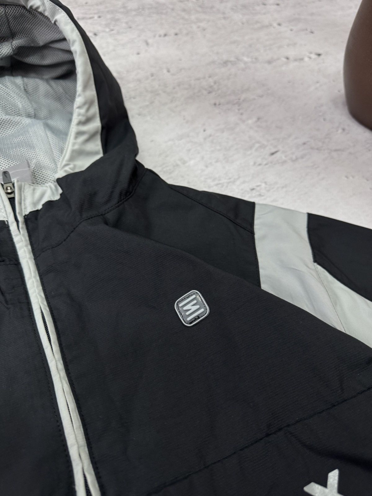 Nike × Vintage NIKE SHOX VINTAGE BASIC LOGO OVERSIZE BAGGY LIGHT JACKET Size US M / EU 48-50 / 2 - 6 Thumbnail