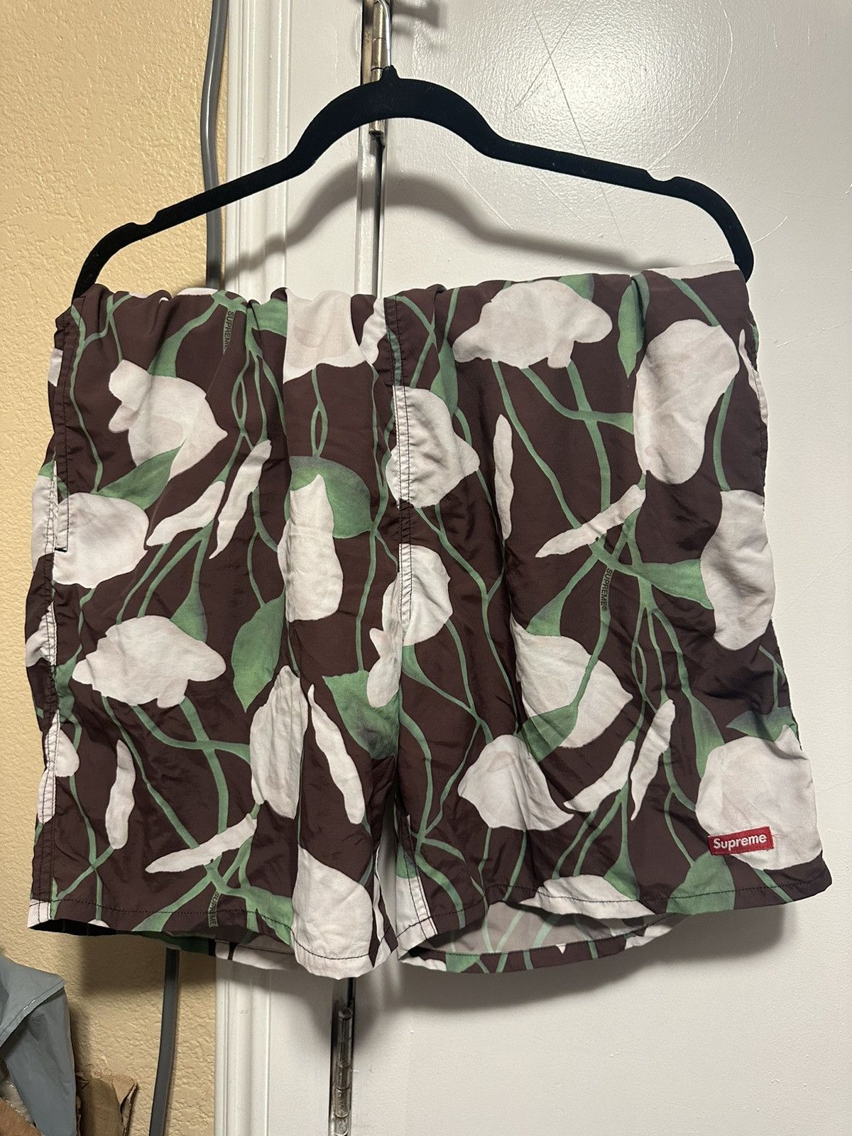 Image of Supreme Nylon Water Shorts Black Floral Xl, Men's (Size 36)