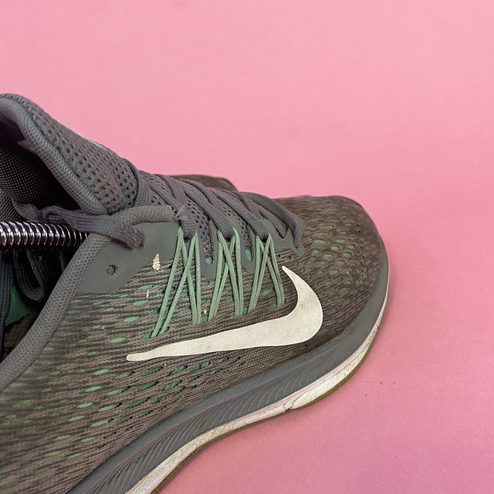 Nike Nike Zoom Winflo 5 Sneaker Womens Size 10 Wolf Grey Teal AA7414-003 Size US 8 / IT 38 - 4 Thumbnail