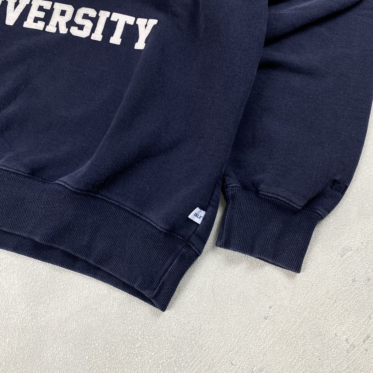 UNIVERSAL PRODUCTS. Yale Collegiate Boxy Sweatshirt Size US XL / EU 56 / 4 - 6 Thumbnail