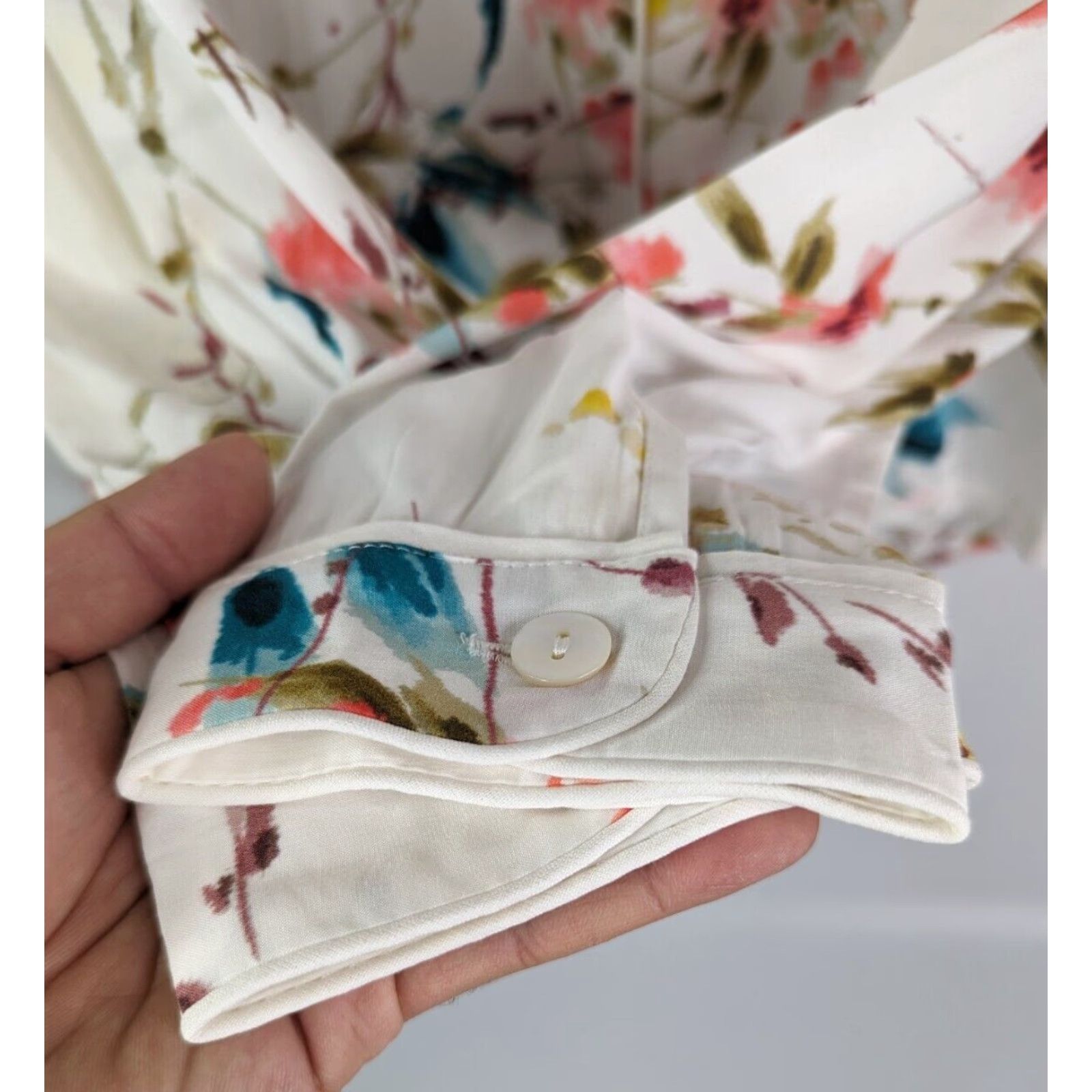 Sugar Plum Pretty Sugar Floral Short Sleeve Pajama Top Womens Small Rayon Multicolor Size S / US 4 / IT 40 - 3 Thumbnail