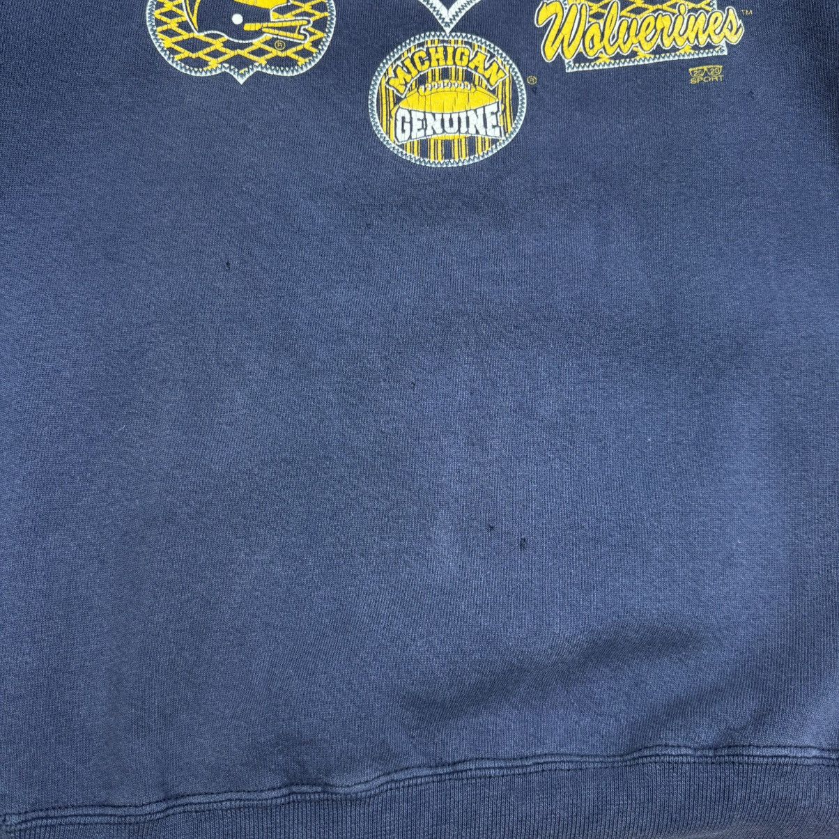 Vintage Vintage Michigan Wolverines 90s Crewneck Washed Distressed Size US L / EU 52-54 / 3 - 6 Thumbnail