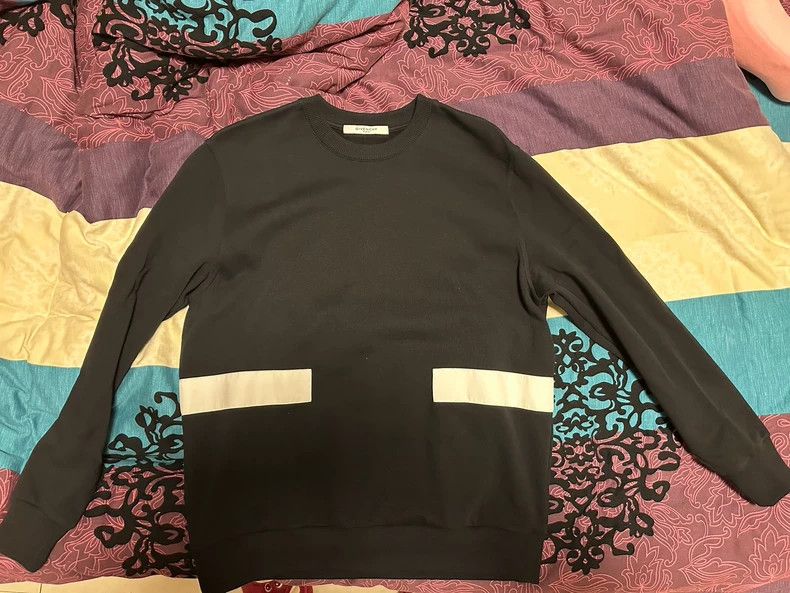 Givenchy Givenchy Fleece Hoodie, Black Size US XXS / EU 40 - 1 Thumbnail