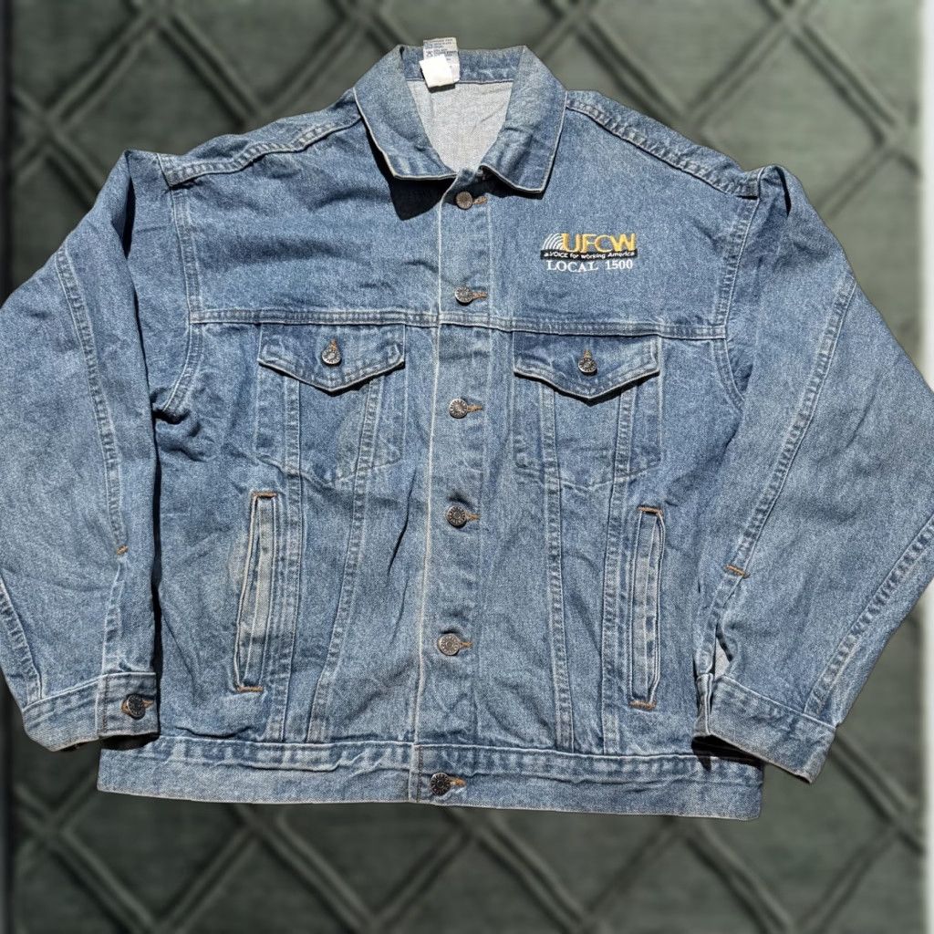 Denime Vintage Union Made Trucker Jacket Denim Pockets USA Made Retro - Medium Mens Jacket Blue Denim Trucker Jacket - Medium Size US M / EU 48-50 / 2 - 1 Thumbnail