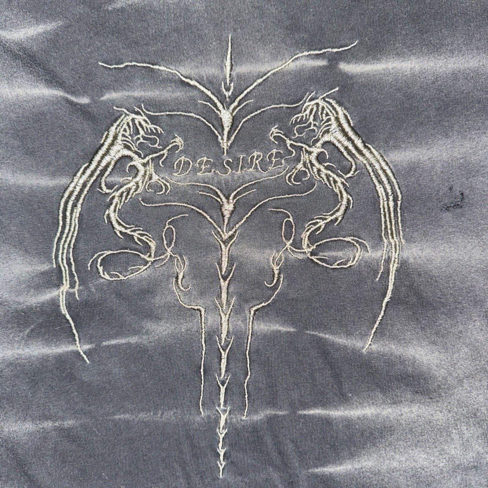 Band Tees × Vintage D.C.C. Jeans Y2K Gothic Tribal V-Neck T-Shirt Black XL 21x26 Size US XL / EU 56 / 4 - 2 Thumbnail