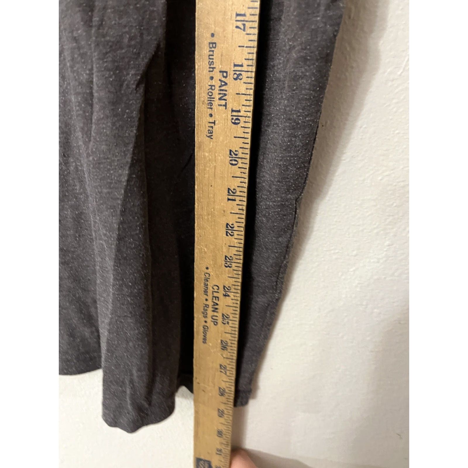 Under Armour VINTAGE Under Armour T-Shirt Men’s Large Short Sleeve Crew Neck HeatGear Gray Graphic Logo Shirt Mens L Gray Size US L / EU 52-54 / 3 - 4 Thumbnail
