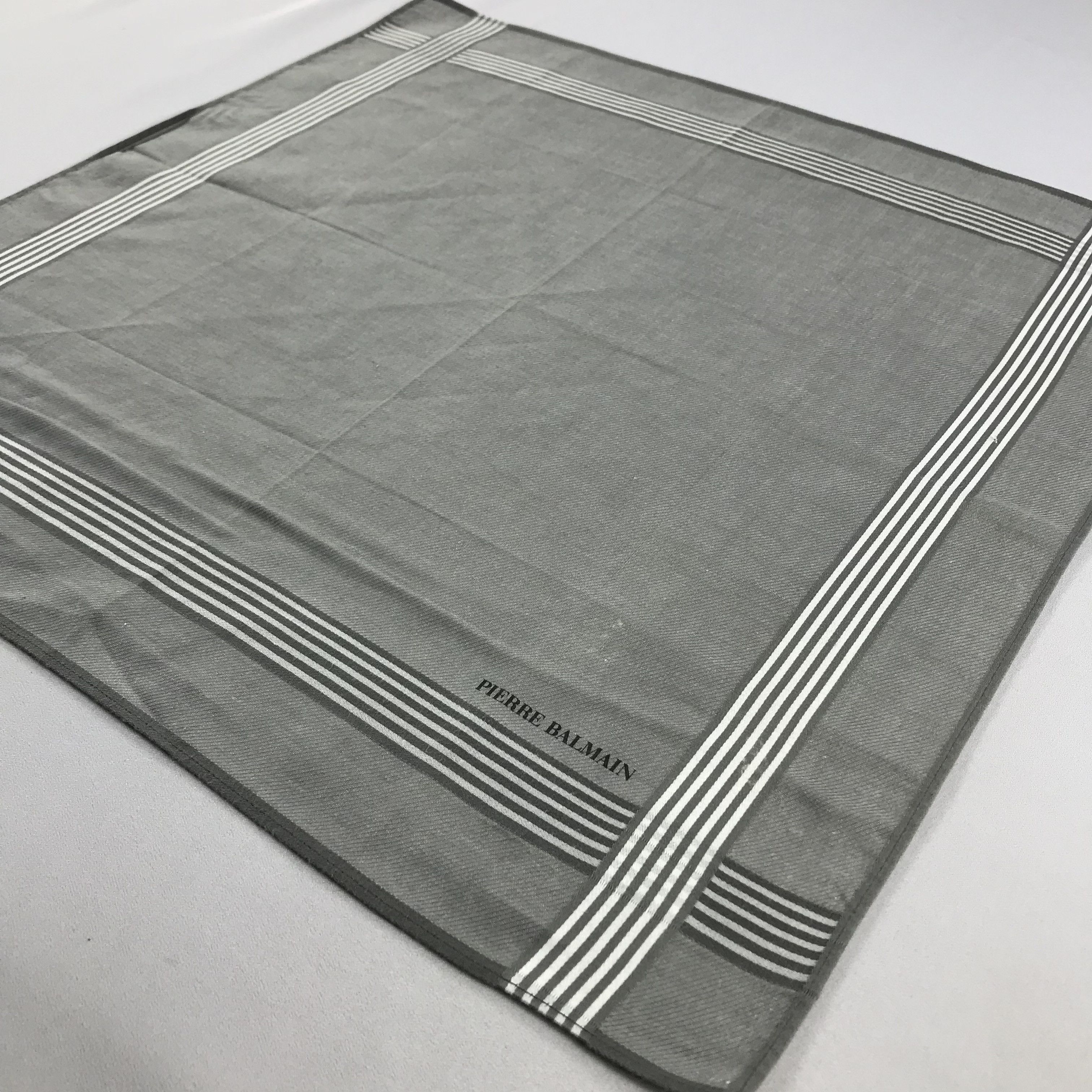 Pierre Balmain Pierre Balmain Handkerchief / Bandana / Neckerchief C674 Size ONE SIZE - 4 Thumbnail