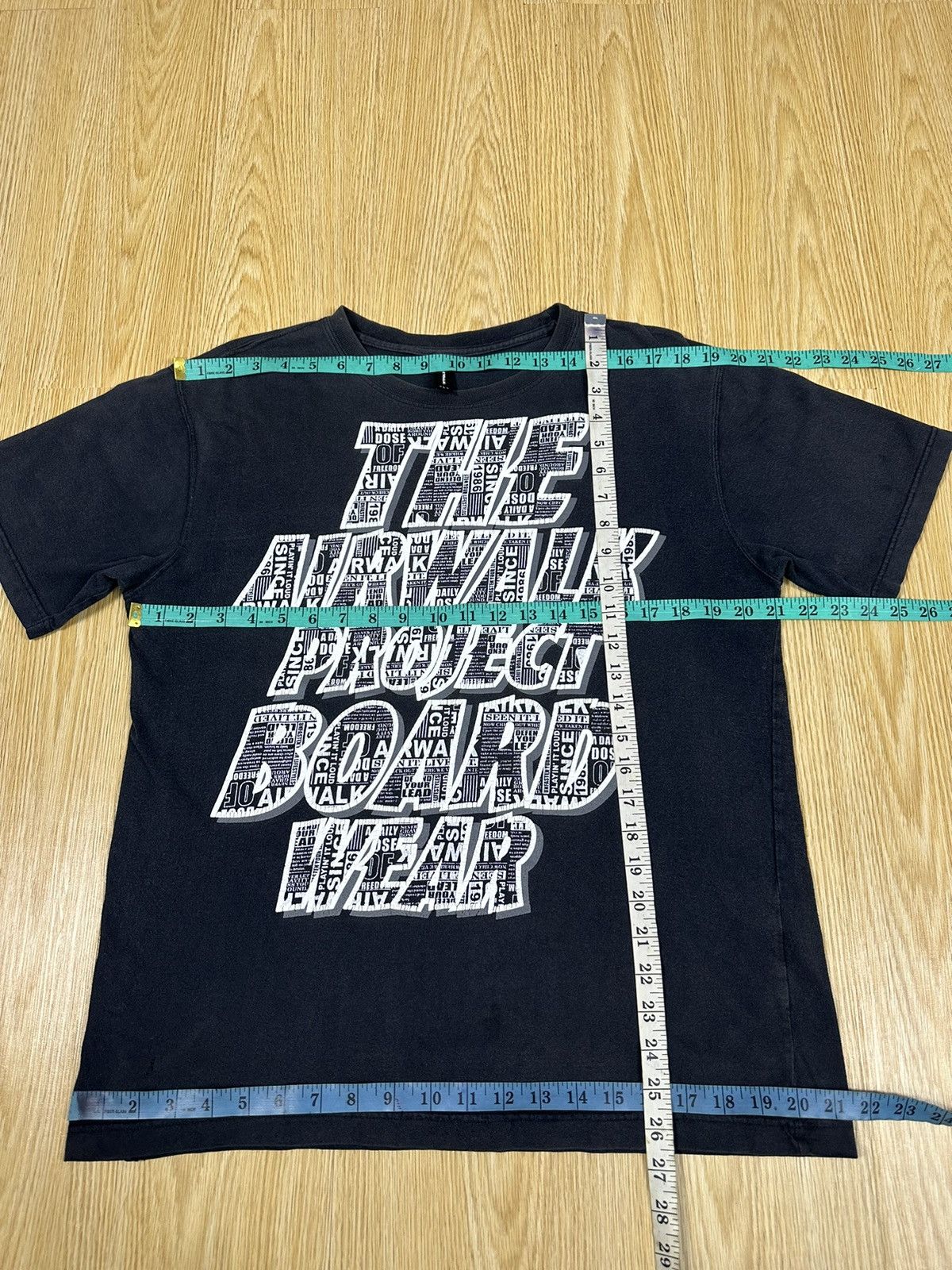 Airwalk Y2K Airwalk Project Board Wear Faded Tshirt A403 Size US L / EU 52-54 / 3 - 6 Thumbnail