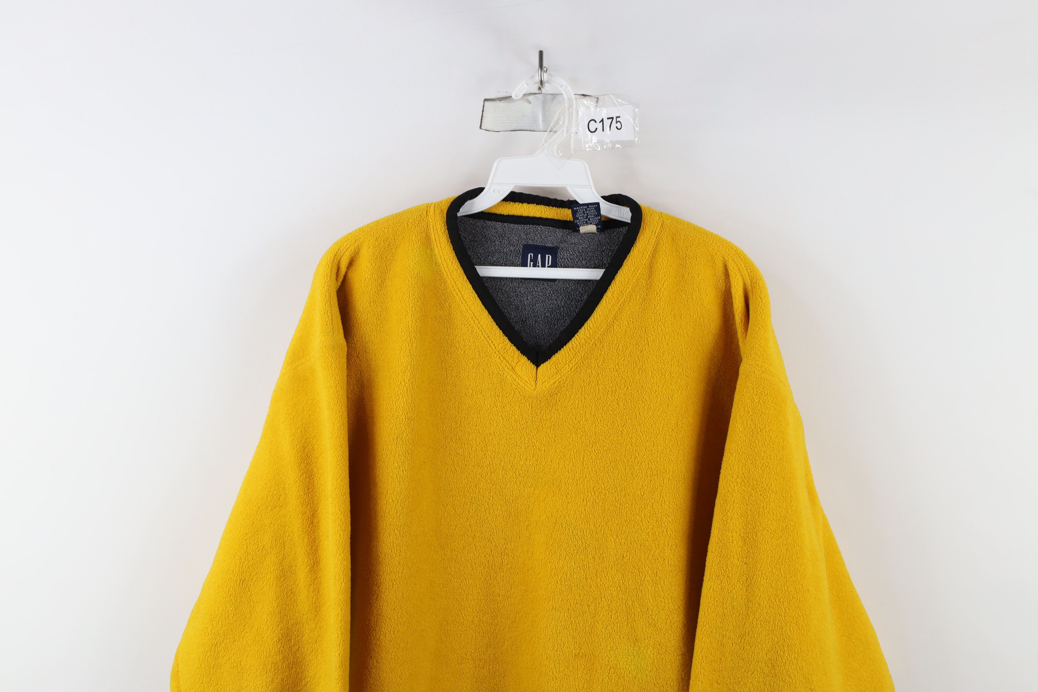 Gap × Vintage Vintage Y2K 2000 Gap Heavy Fleece V-Neck Sweater Yellow Size US L / EU 52-54 / 3 - 2 Thumbnail