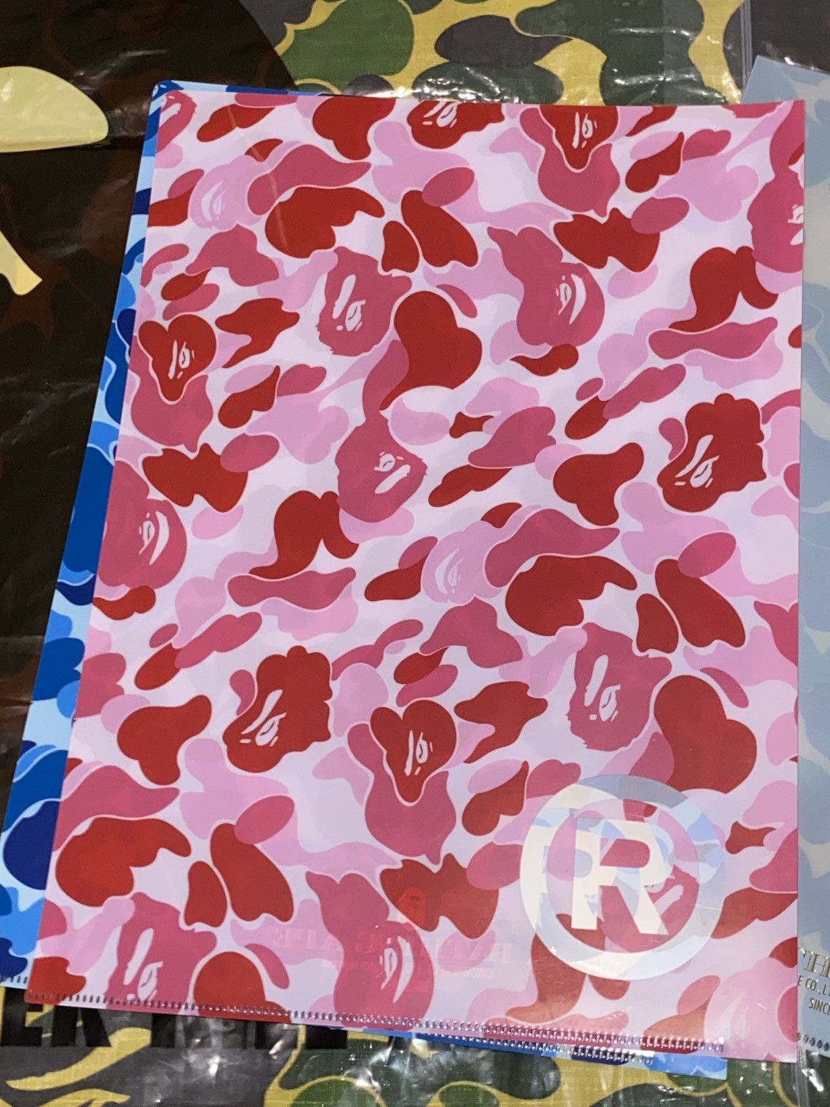 Bape Bape Color Camo File Sheet protector Size ONE SIZE - 4 Thumbnail