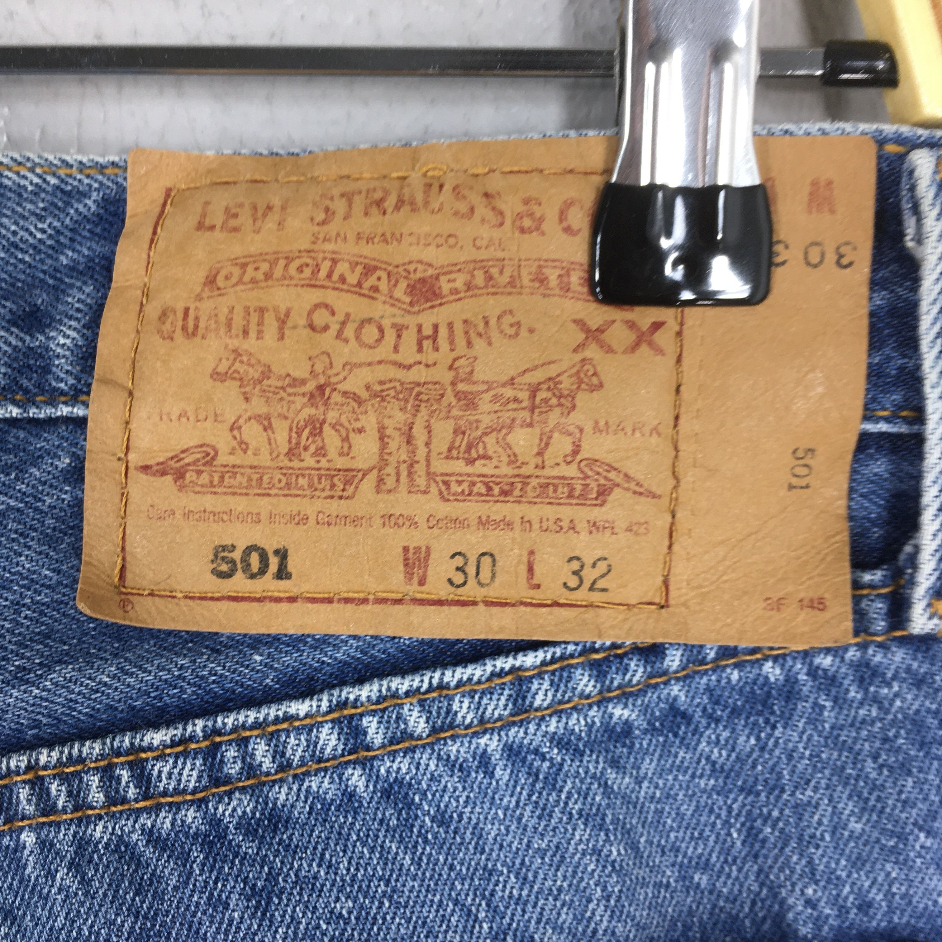 Levi's Size 28x30 Vintage 90s Levi's 501 Distressed Blue Jeans S374 Size US 28 / EU 44 - 11 Thumbnail