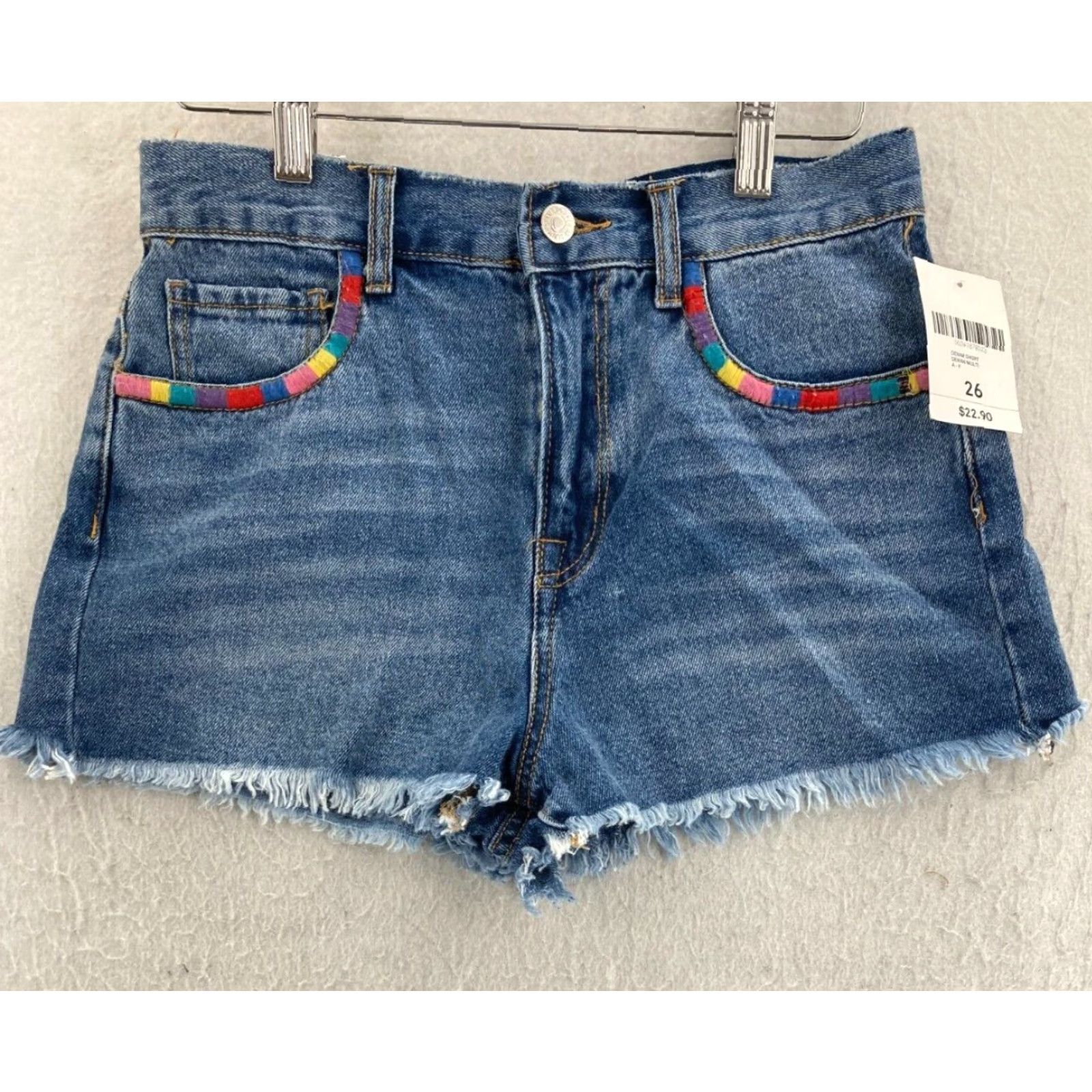 Forever 21 FOREVER 21 Shorts Womens 26 Blue Denim High Rise Zip Raw Hem NWT - 100% Cotton, Regular Fit, 26 in Waist, Blue, Denim, Hot Pants, Casual, Women, 90s? Size 26" / US 2 / IT 38 - 2 Thumbnail
