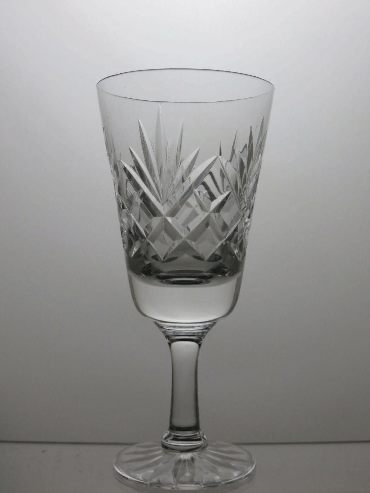 The Unbranded Brand Cut Crystal Clear Wine Glass Piece 5 7/8" Size ONE SIZE - 1 Thumbnail
