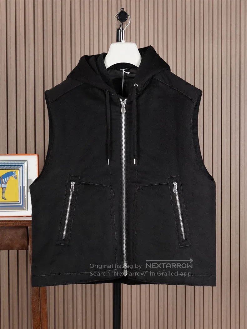 Hermes Hermes Men's 2025 Cashmere Vest Size US L / EU 52-54 / 3 - 1 Thumbnail