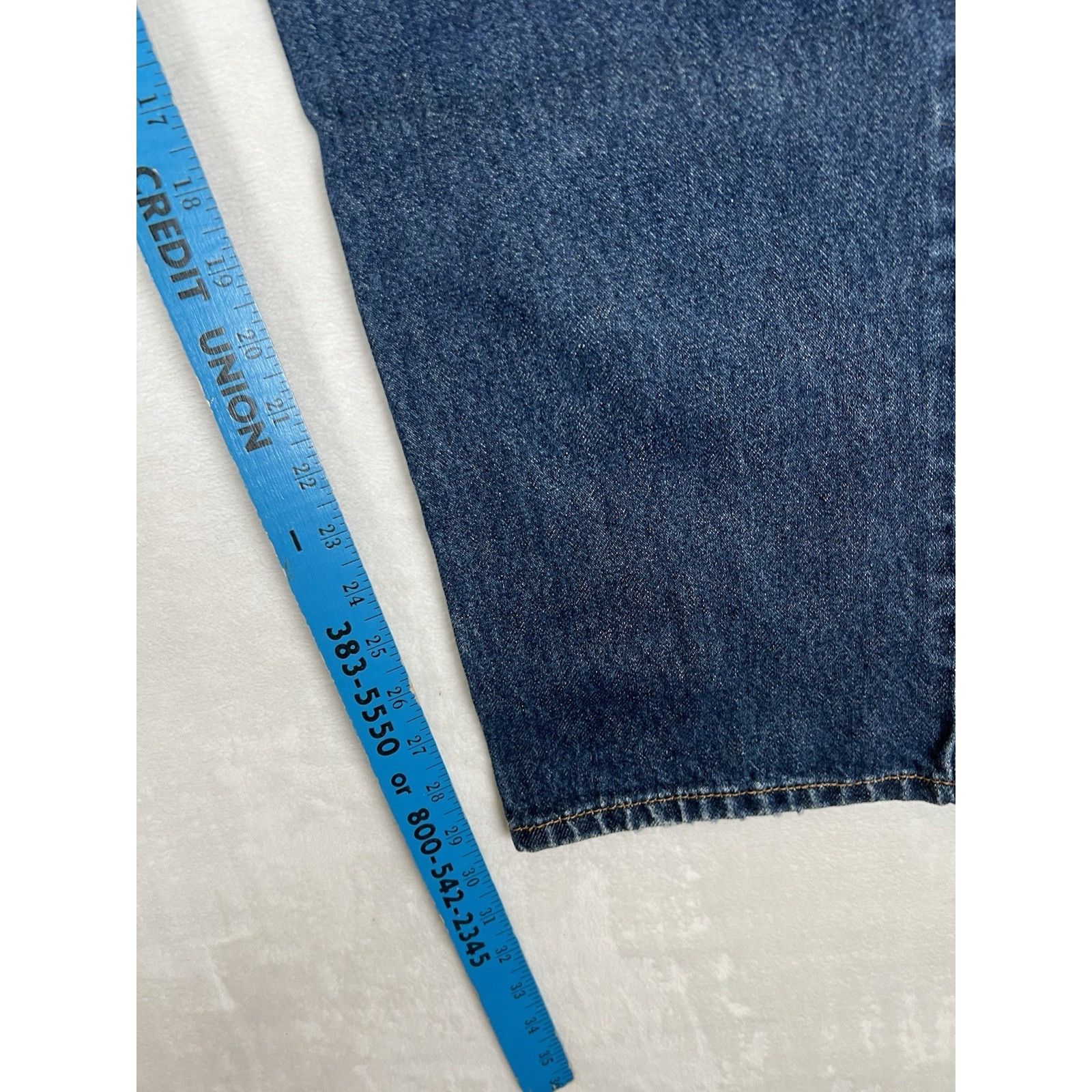 Levi's Vintage Levi’s 505 Blue Denim Jeans Size 40x30 Straight Fit Size US 40 / EU 56 - 5 Thumbnail