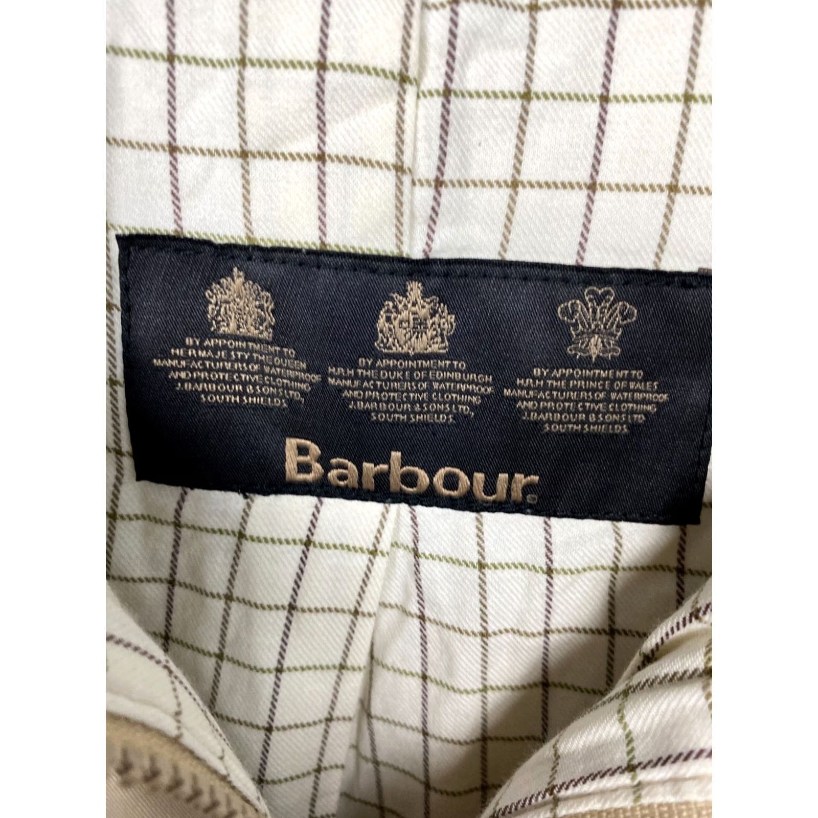 Barbour Barbour Womens Jacket Barbour Vintage Quilted Jacket Size US 8 Beige Size M / US 6-8 / IT 42-44 - 5 Thumbnail