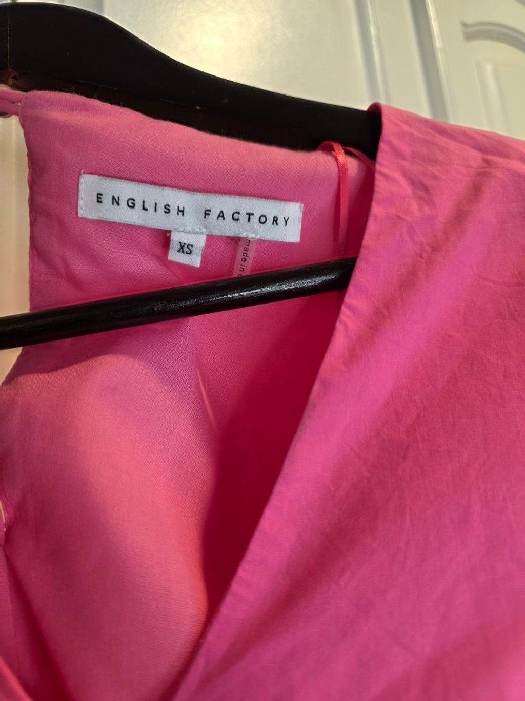 English Factory English Factory Hot Pink Puff Sleeve Mini Dress XS Barbiecor Size XS / US 0-2 / IT 36-38 - 4 Thumbnail