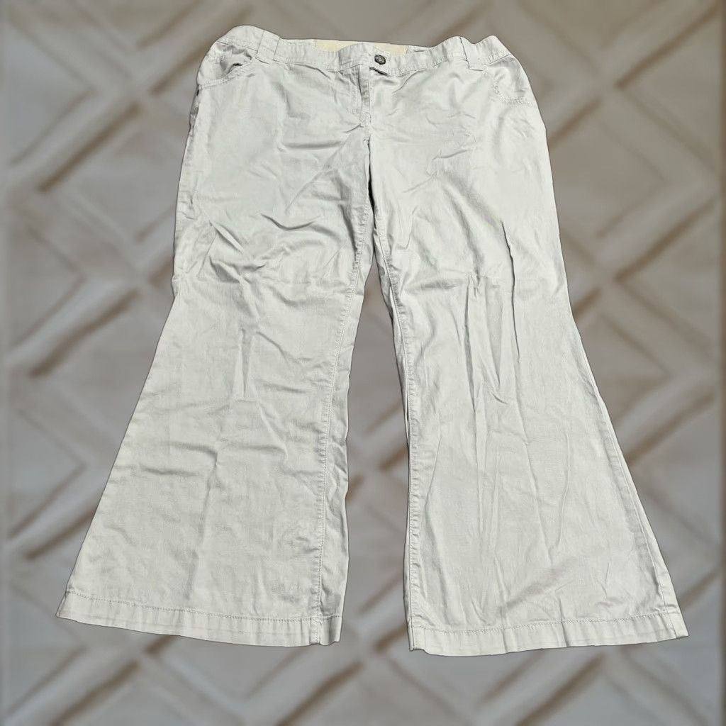Avenue Avenue Signature Pants Womens 18 Beige Chino Wide Leg Mid Rise Pockets 41x29 Size 40" / US 18 - 1 Thumbnail