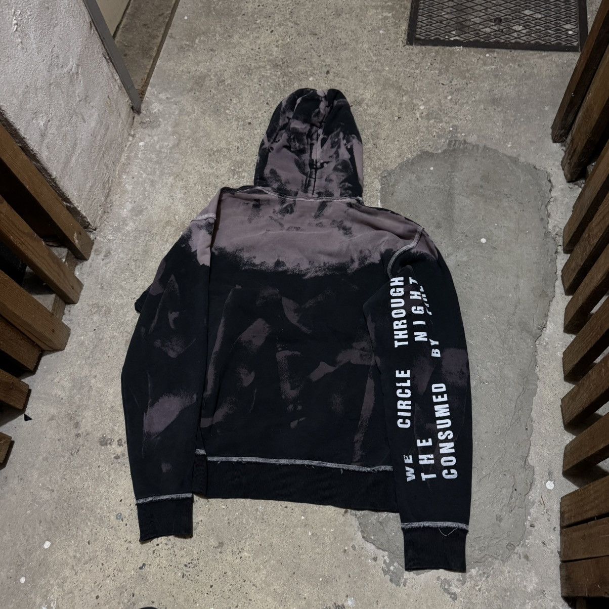 Misbhv Misbhv “we circle through the night” tie dye hoodie Size US M / EU 48-50 / 2 - 6 Thumbnail