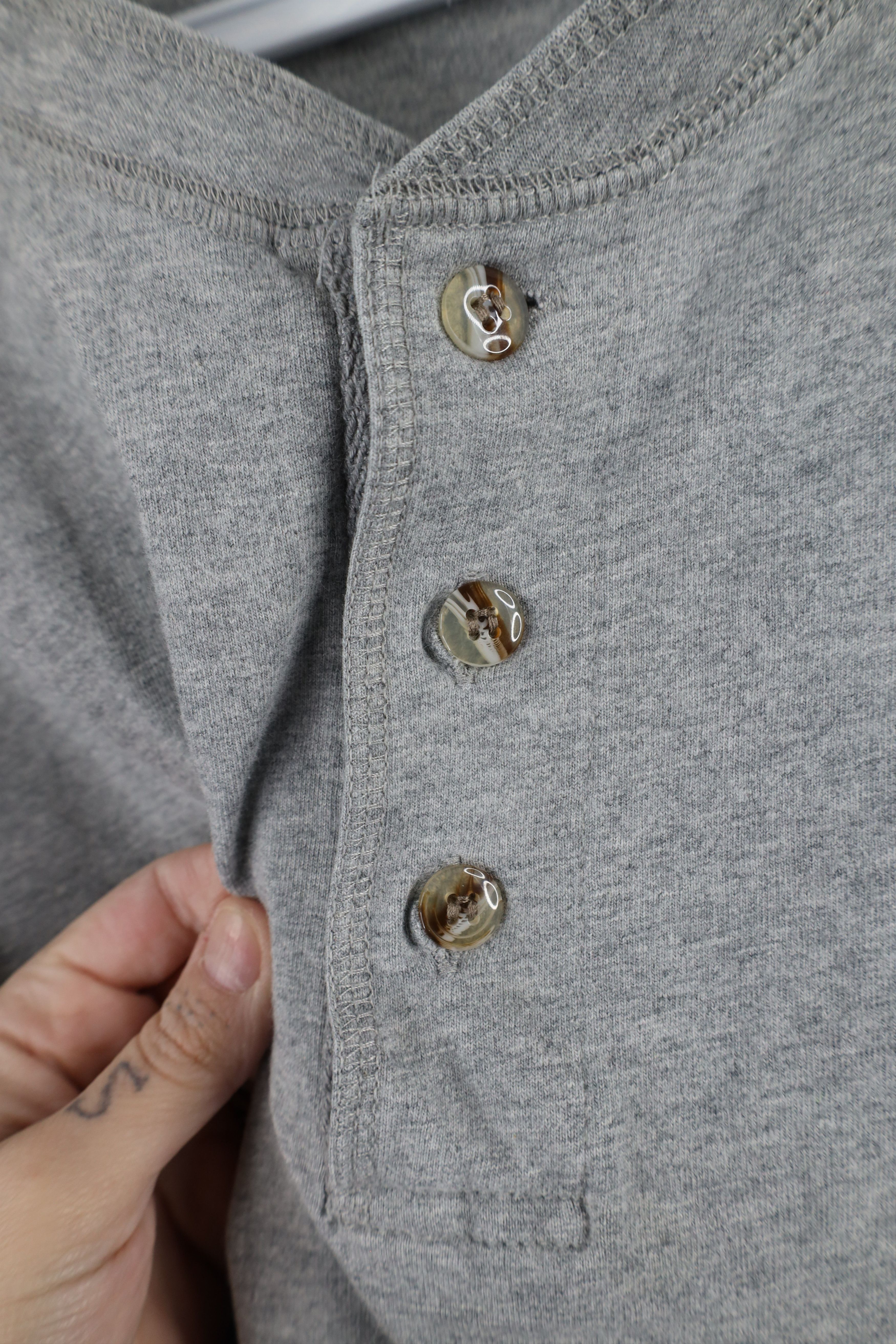 Vintage Vintage 90s Streetwear Heavyweight Long Sleeve T-Shirt Size US XXL / EU 58 / 5 - 4 Thumbnail