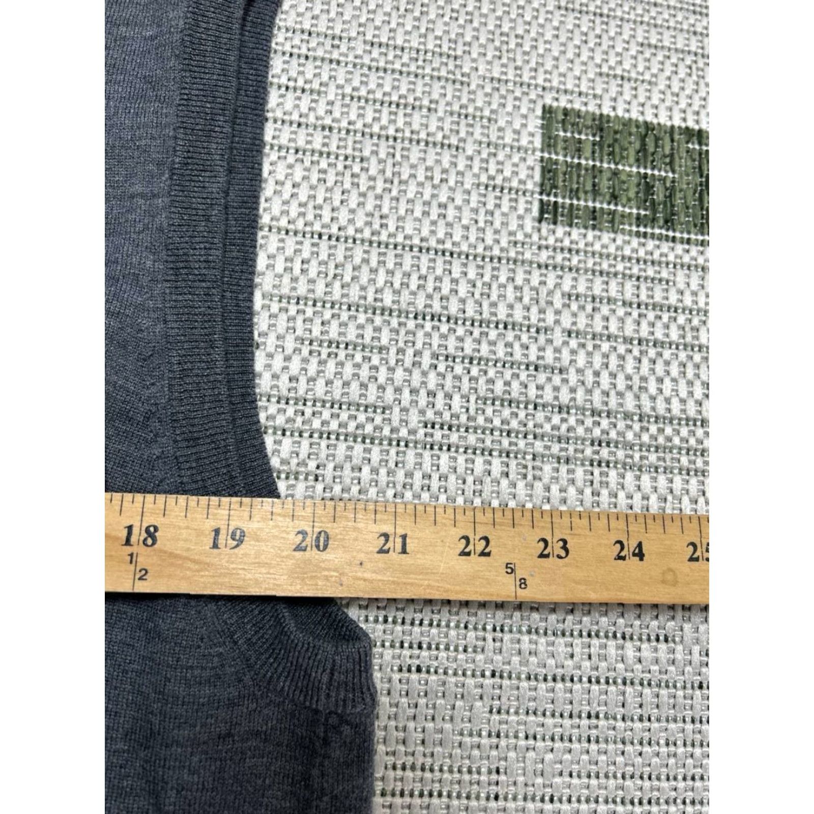 Peter Millar Peter Millar Sweater Vest Mens XL Gray Merino Wool V Neck Frederica Golf Club Shirt Size US XL / EU 56 / 4 - 7 Thumbnail