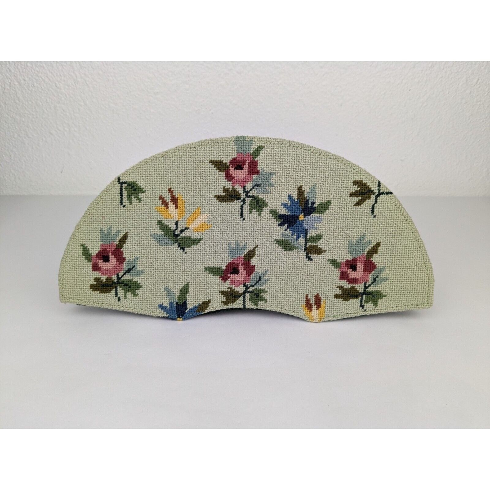Other Lulu Guinness Tapisserie Clutch Handbag Needlepoint Suede Size ONE SIZE - 1 Thumbnail