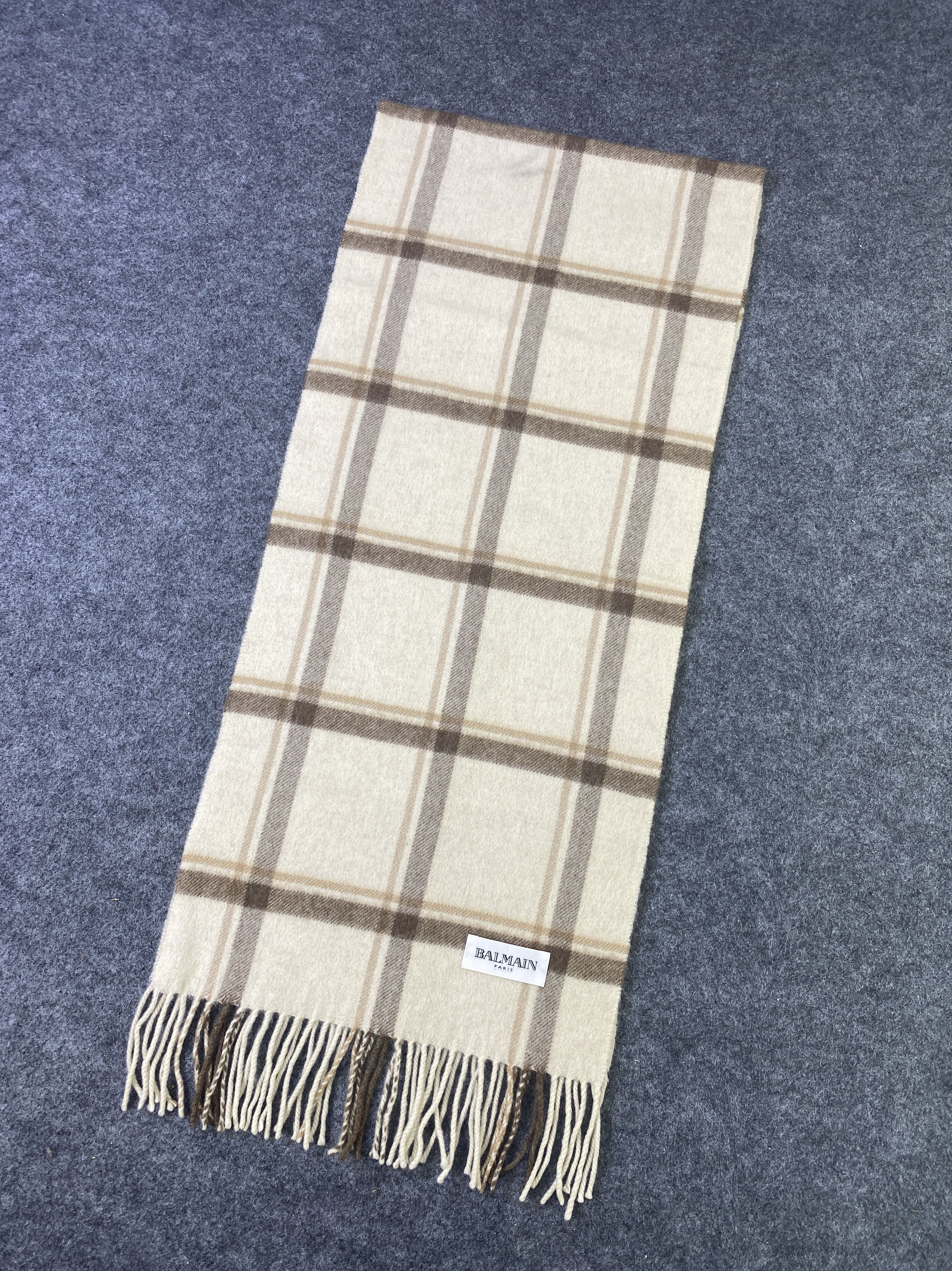 Balmain BALMAIN Scarf / Muffler / Neckwear -T765 Size ONE SIZE - 2 Thumbnail