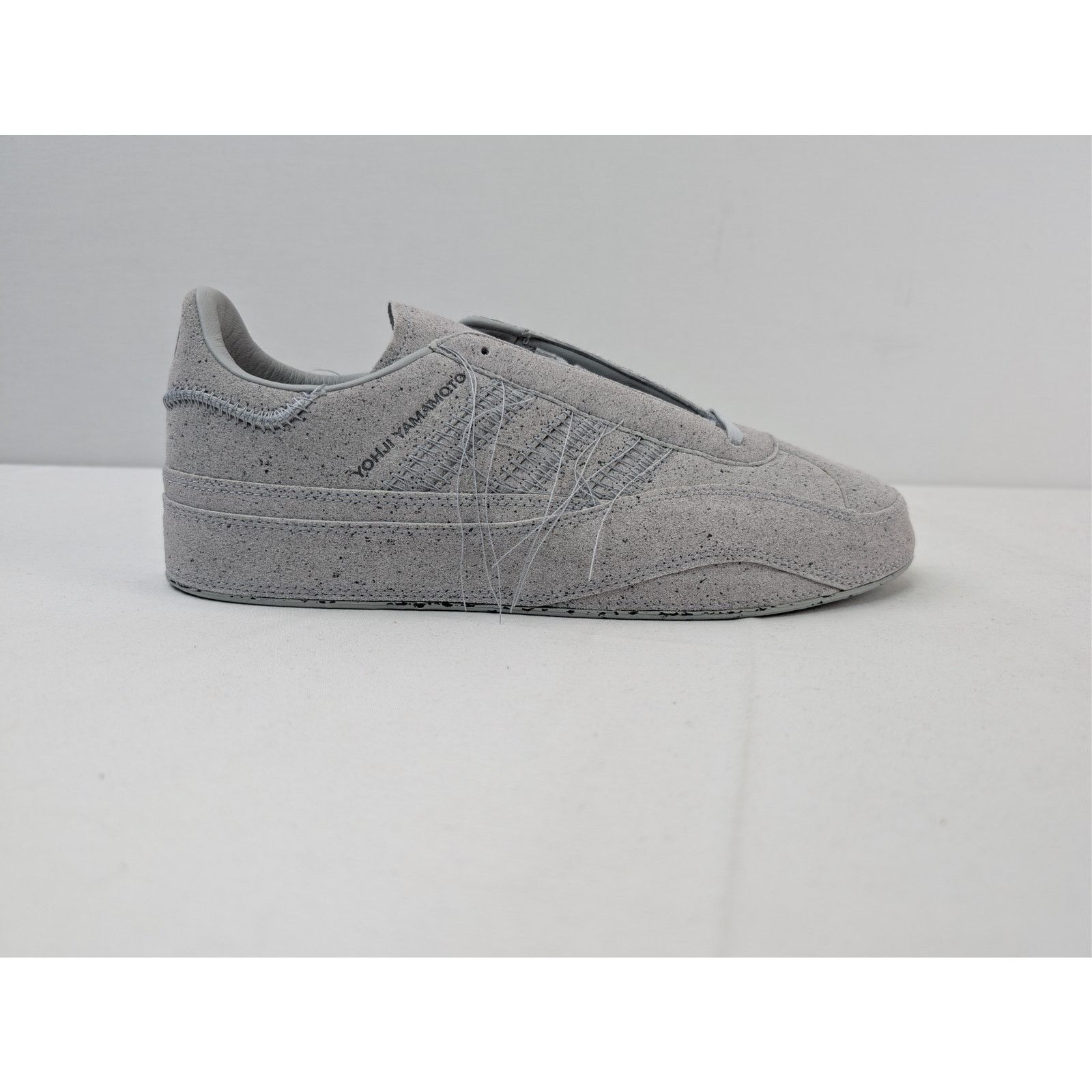 Y-3 o1rshd1 Gazelle Low-Top Sneakers in Gray Size US 8 / EU 41 - 4 Thumbnail