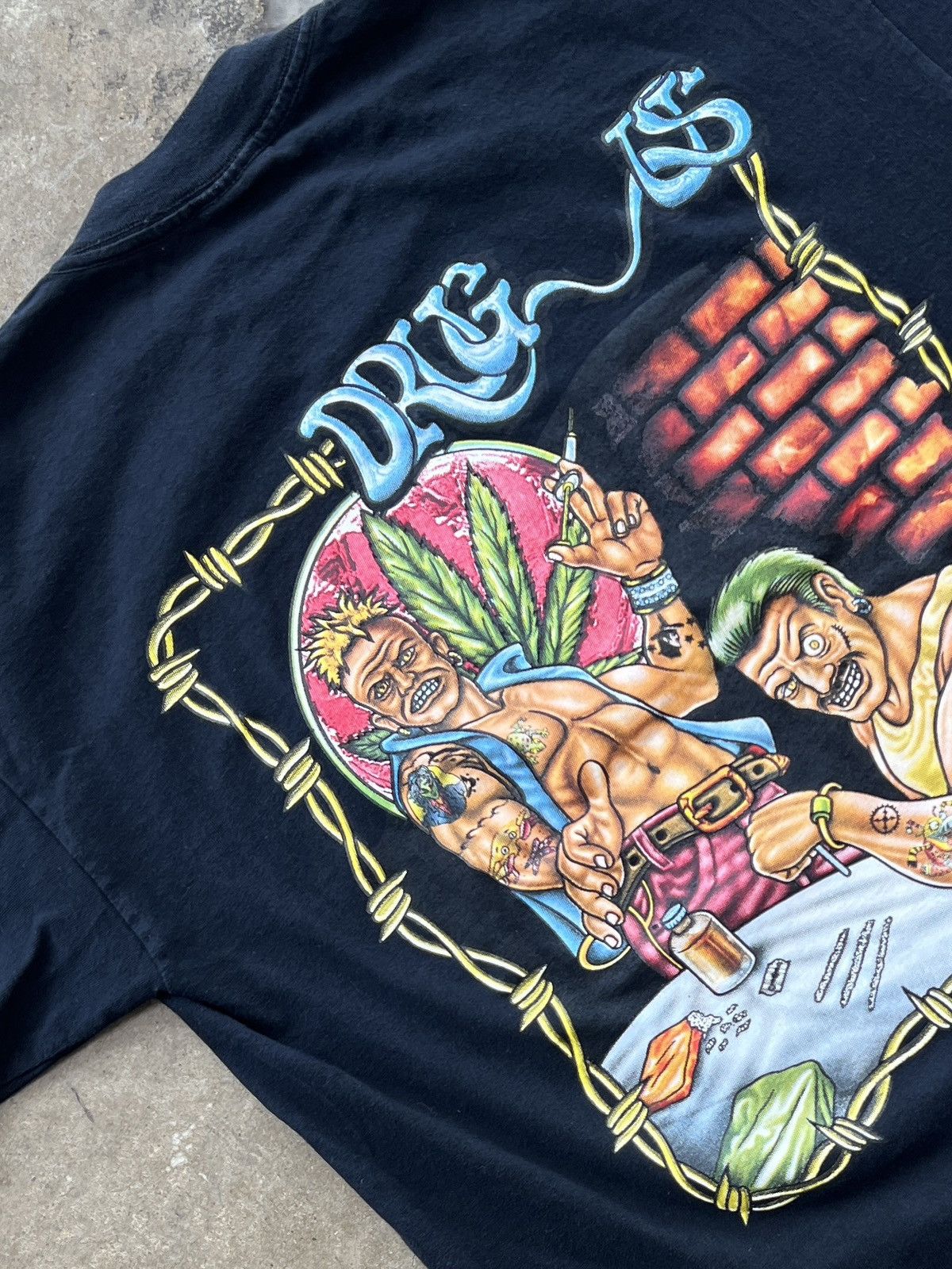 Vintage Vintage 90s Drug Us Barbed Wire Weed Tee OS Large Size US L / EU 52-54 / 3 - 1 Thumbnail