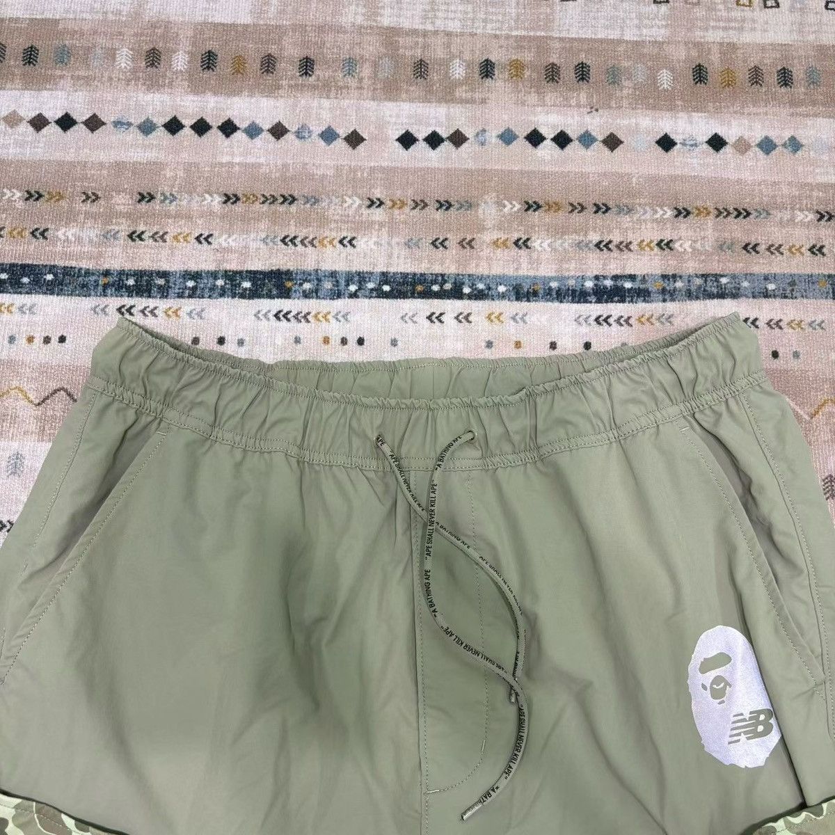 Bape BAPE NEW BALANCE SHORT Size US 34 / EU 50 - 3 Thumbnail