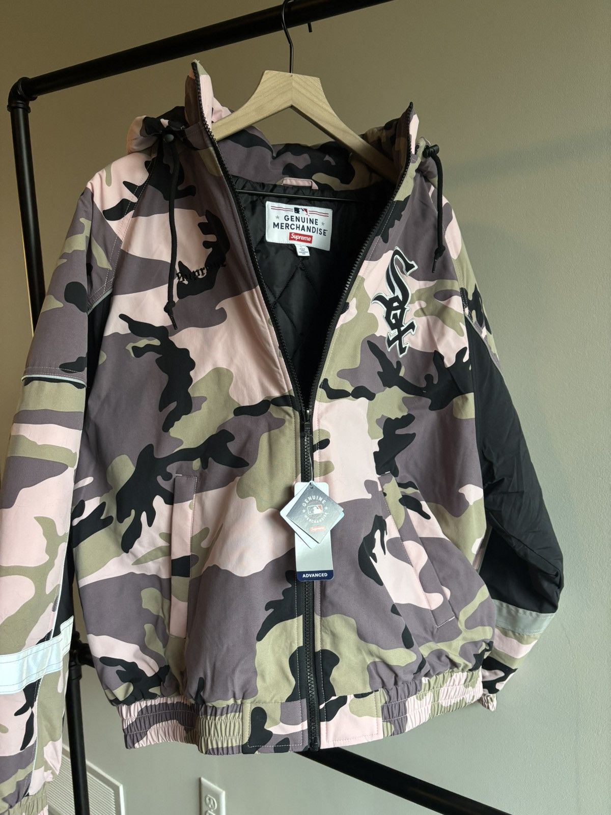 Supreme Supreme x Chicago white socks stadium jacket Size US L / EU 52-54 / 3 - 1 Thumbnail