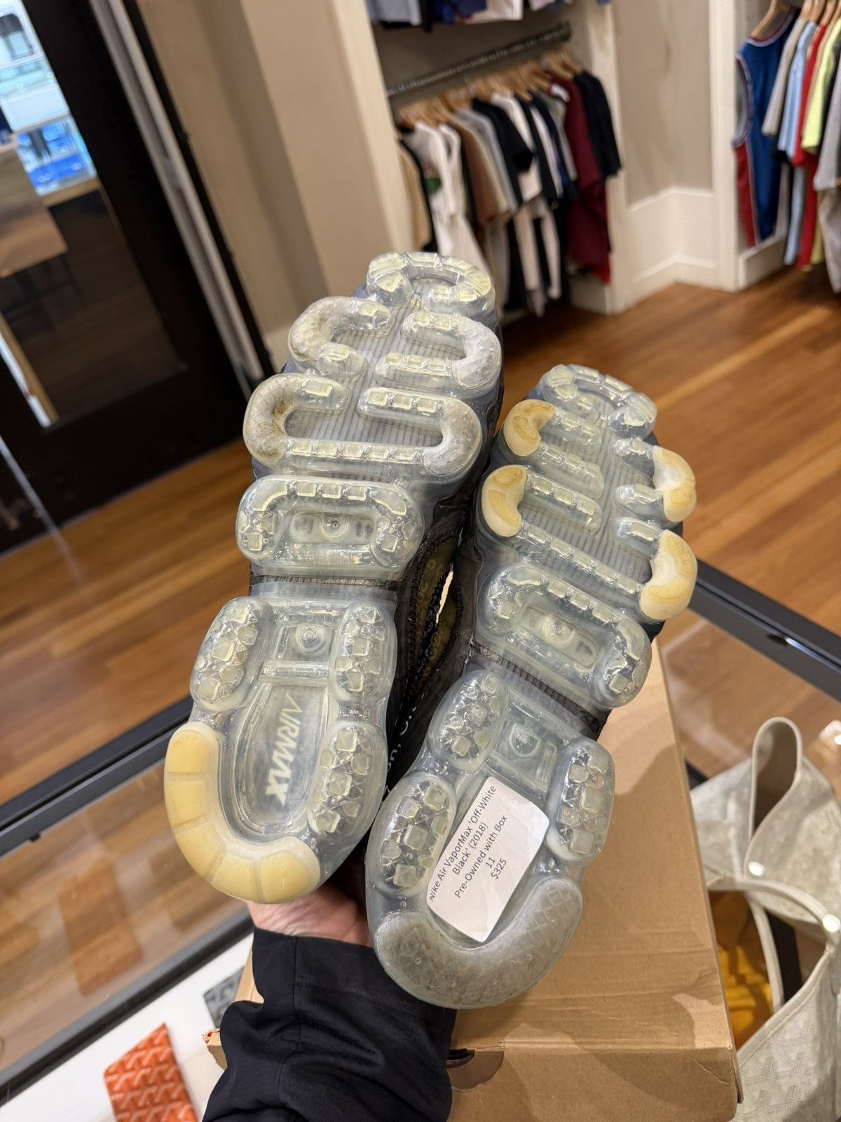 Nike × Off-White Off-White x Nike Air Vapormax ‘Off-white Black’ Size US 11 / EU 44 - 8 Thumbnail
