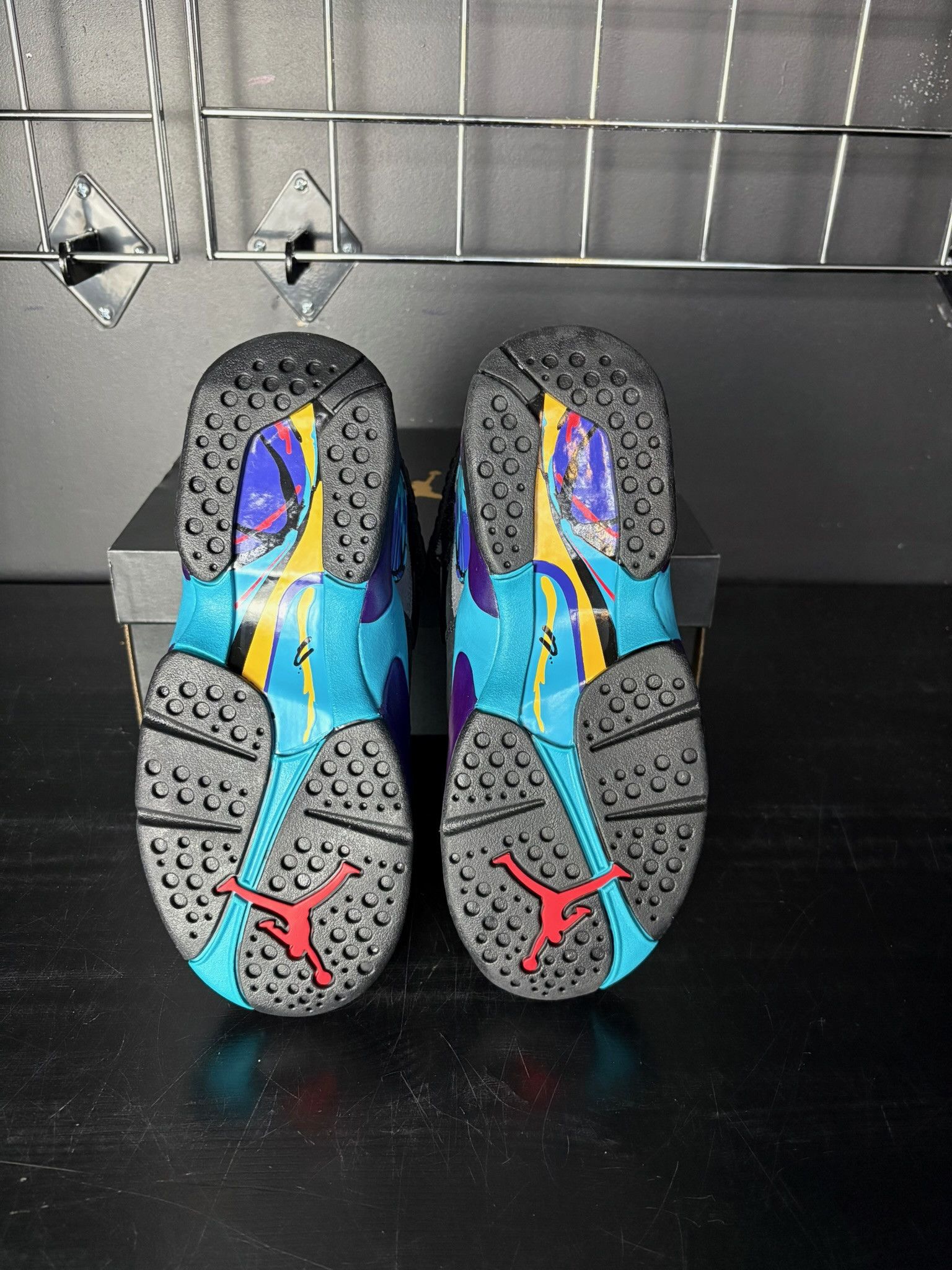 Jordan Brand Air Jordan 8 Retro "Aqua" (2025) (GS) - Size 5.5 Size US 5.5 / EU 38 - 4 Thumbnail