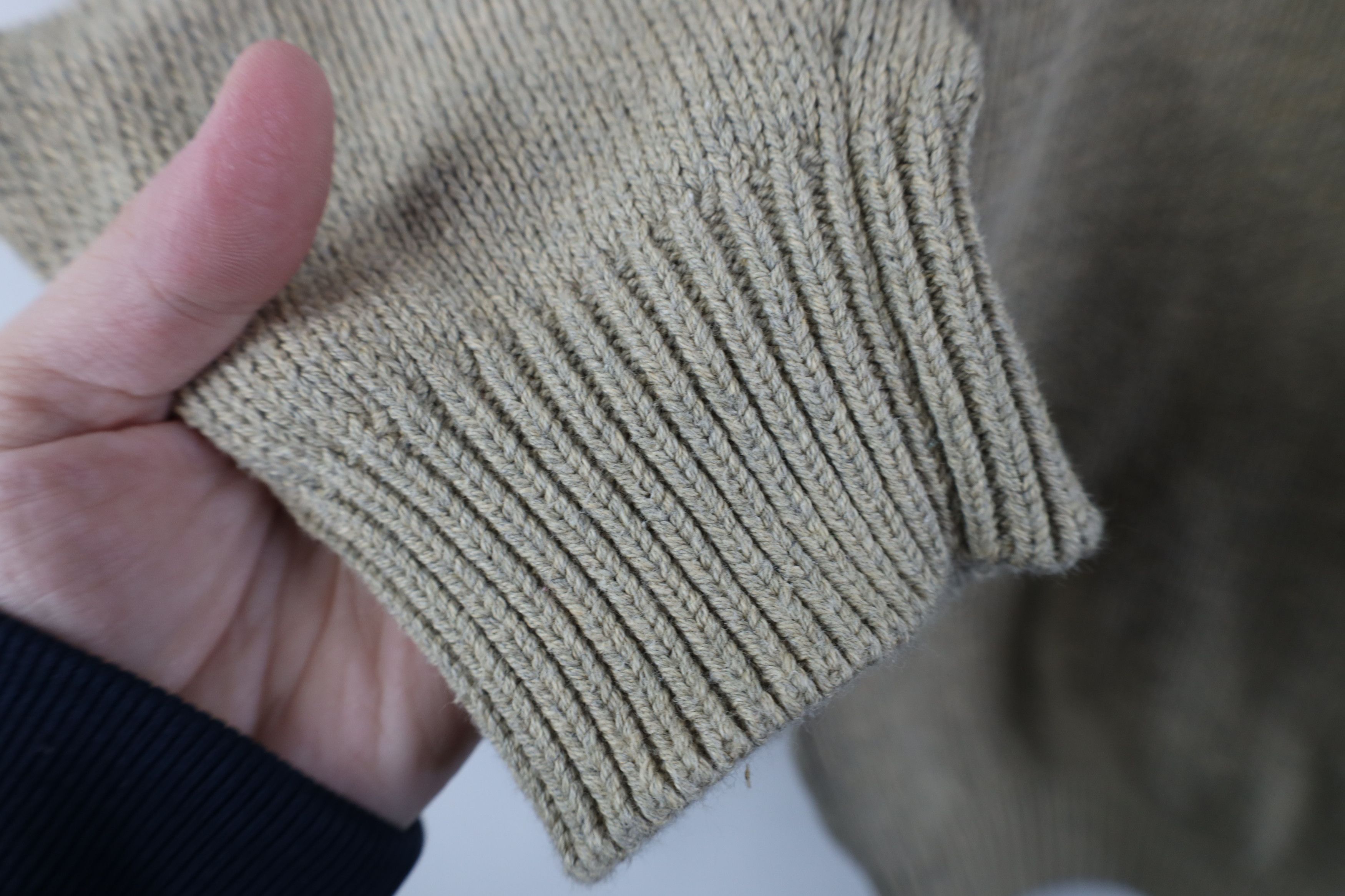 Vintage Vintage 90s Streetwear Cotton Ribbed Knit V-Neck Sweater Tan Size US L / EU 52-54 / 3 - 6 Thumbnail